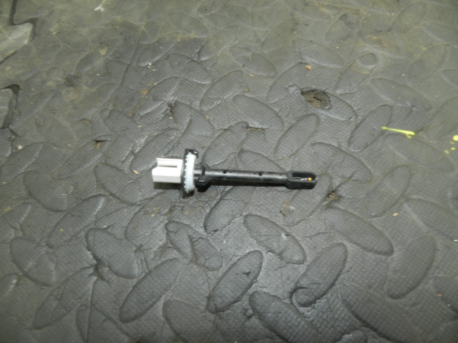 180. 2018 RENAULT KOLEOS MK2. INTERNAL TEMPERATURE SENSOR