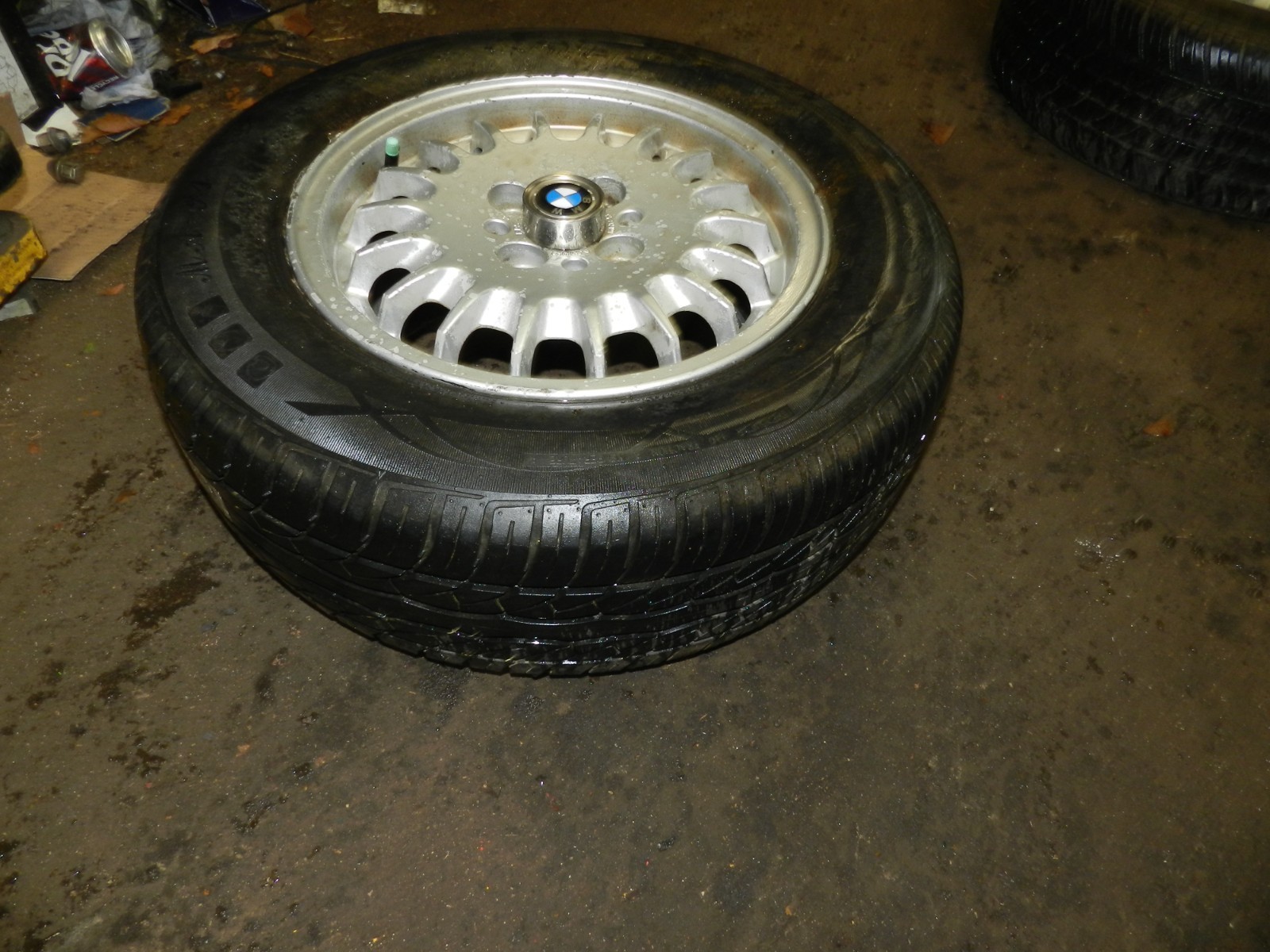 BMW SET OF 4 ALLOY WHEELS E30 - Image 10