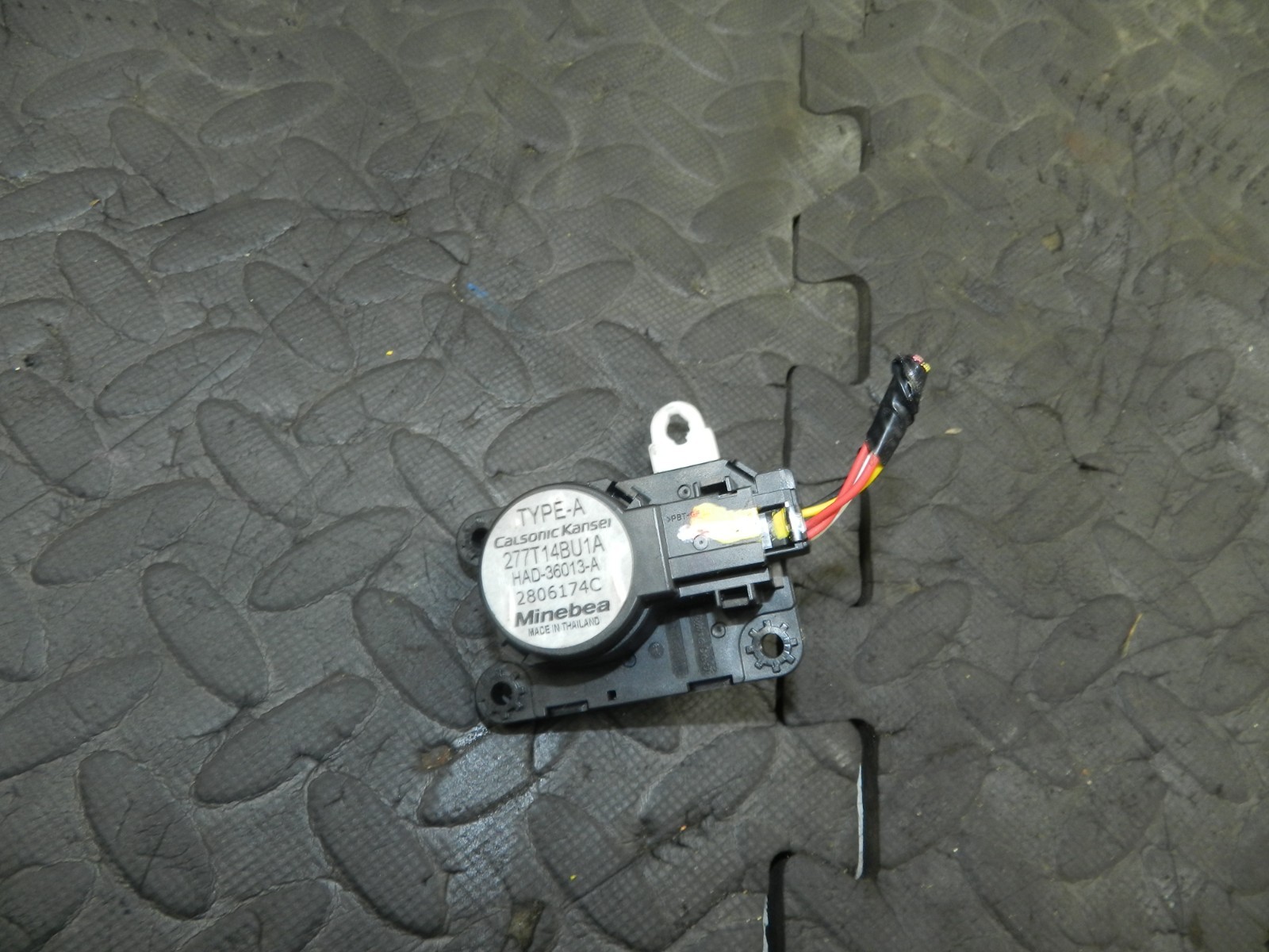180. 2018 RENAULT KOLEOS MK2. HEATER CONTROL FLAP ACTUATOR MOTOR