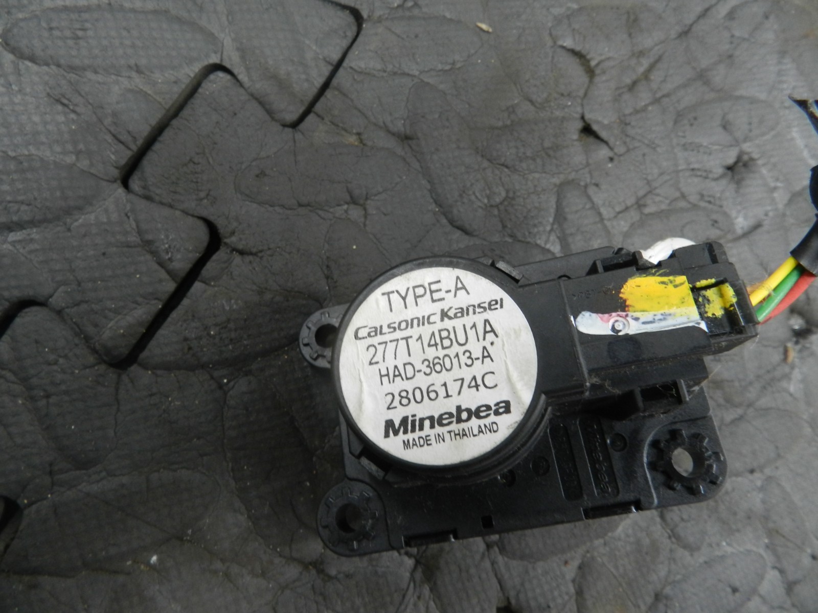 180. 2018 RENAULT KOLEOS MK2. HEATER CONTROL FLAP ACTUATOR MOTOR - Image 4
