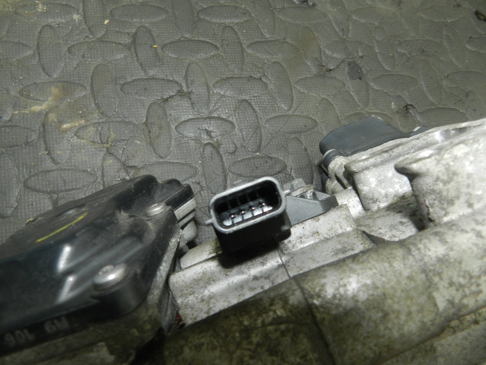 180. 2018 RENAULT KOLEOS MK2. EGR VALVE - Image 5