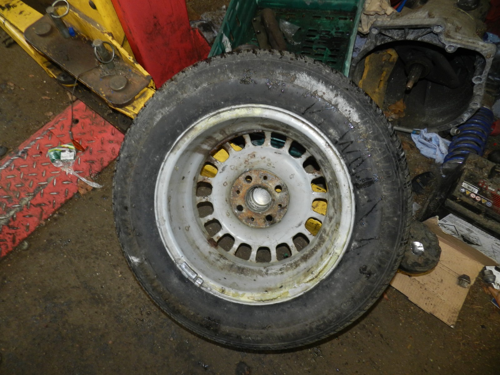 BMW SET OF 4 ALLOY WHEELS E30 - Image 14
