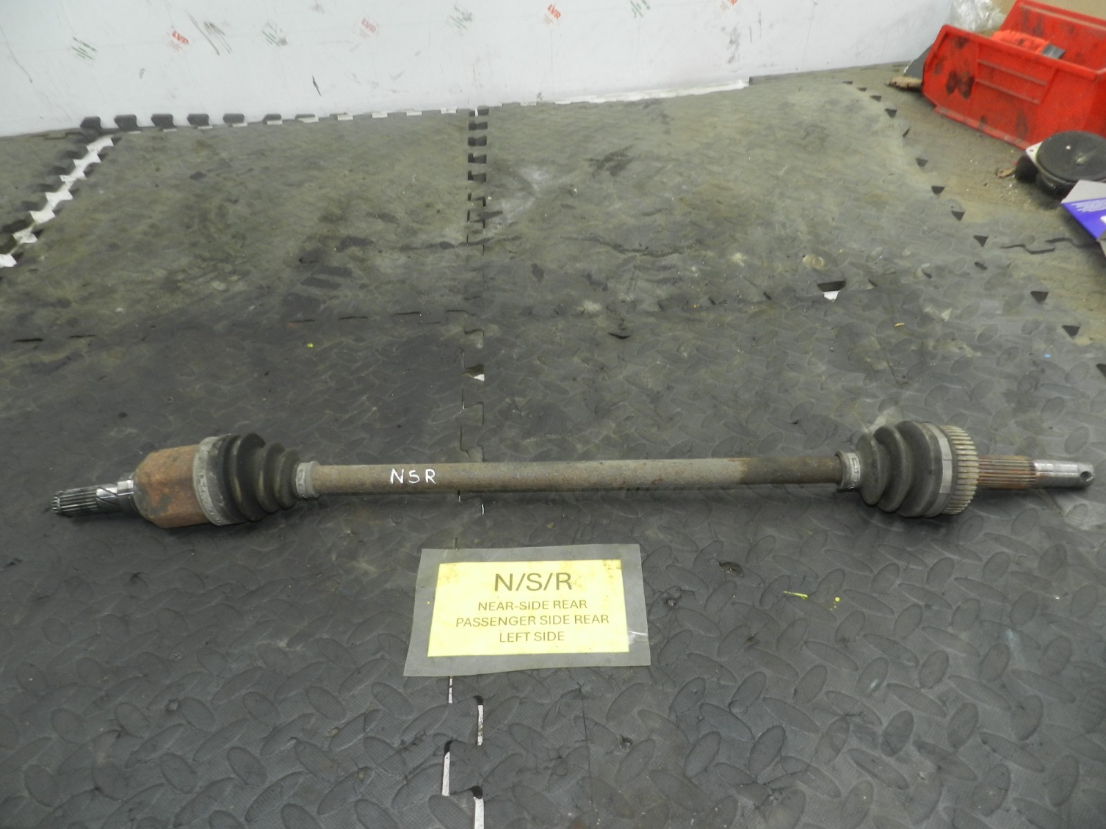 180. 2018 RENAULT KOLEOS MK2. PASSENGER SIDE REAR DRIVE SHAFT