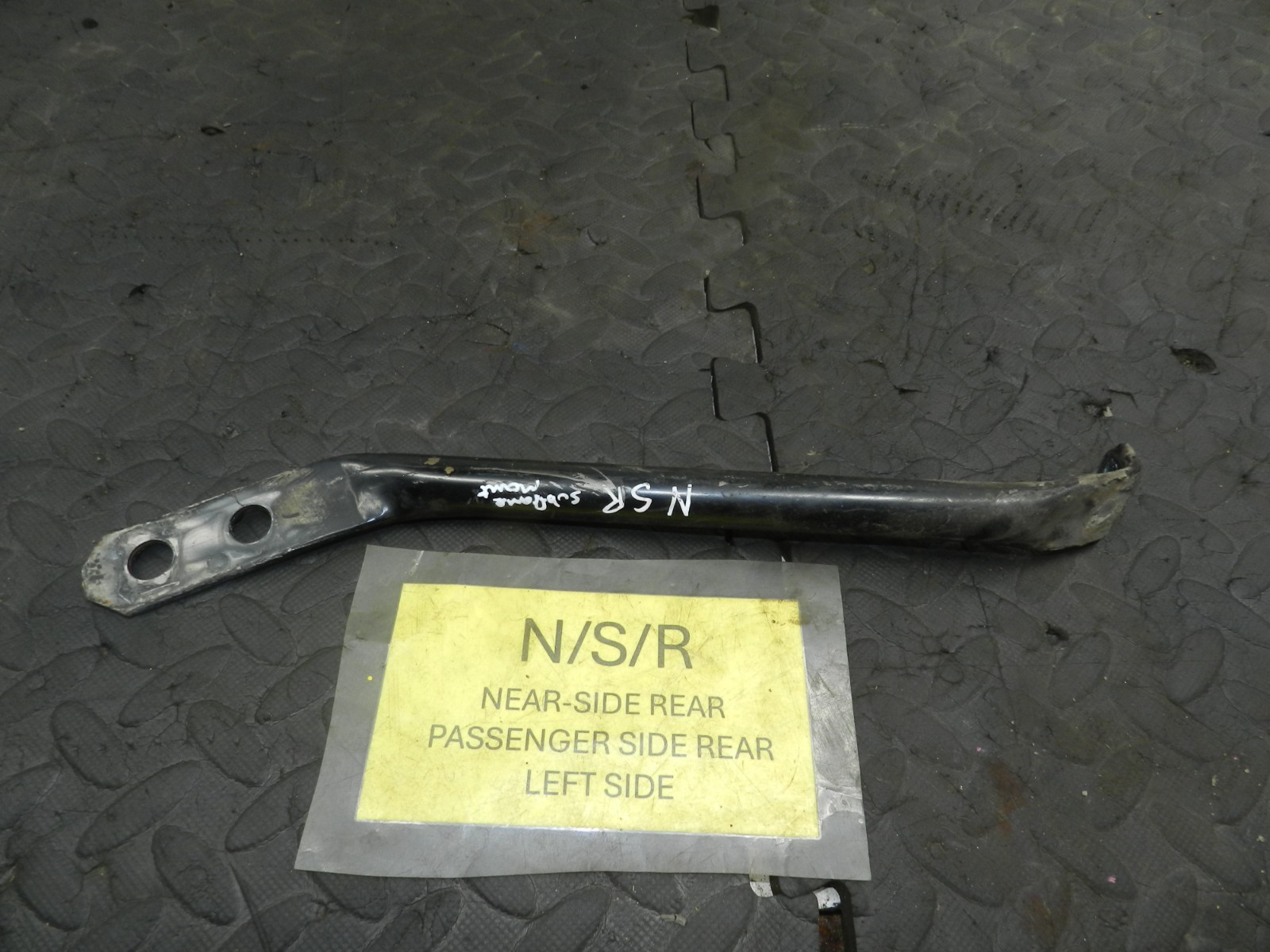 180. 2018 RENAULT KOLEOS MK2. PASSENGER SIDE REAR SUBFRAME MOUNT - Image 2