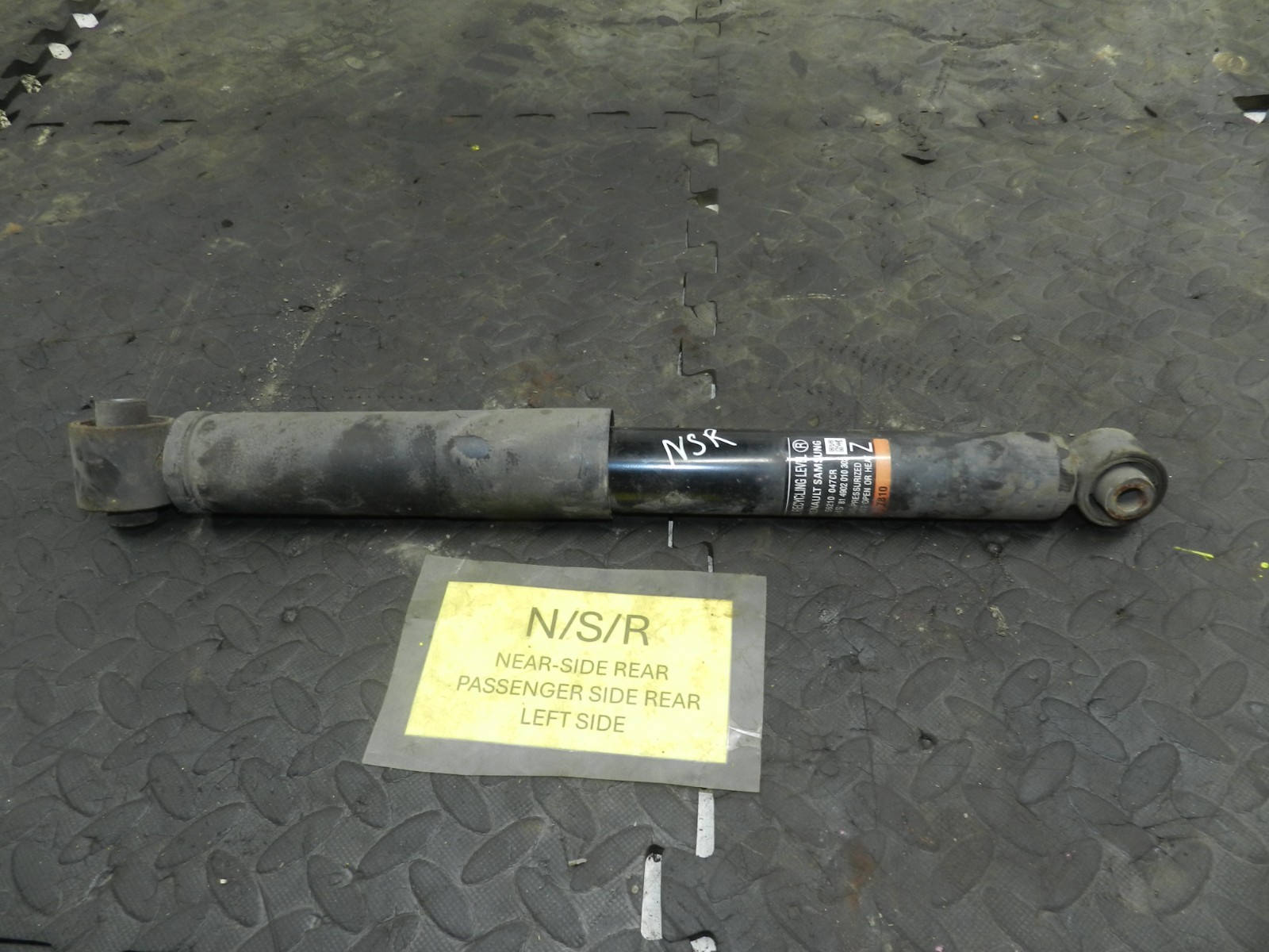 180. 2018 RENAULT KOLEOS MK2. PASSENGER SIDE REAR SHOCK ABSORBER