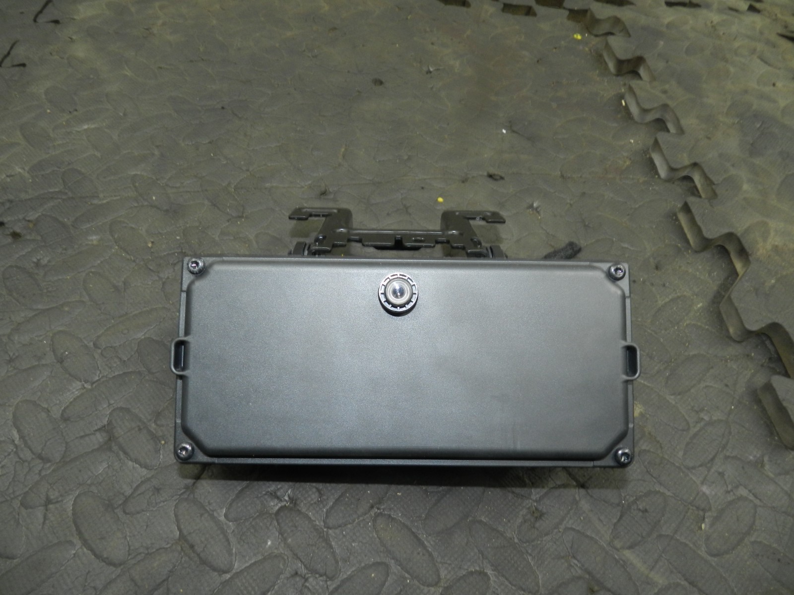 180. 2018 RENAULT KOLEOS MK2. FRONT WINDSCREEN CAMERA SENSOR MODULE 284625670R - Image 5
