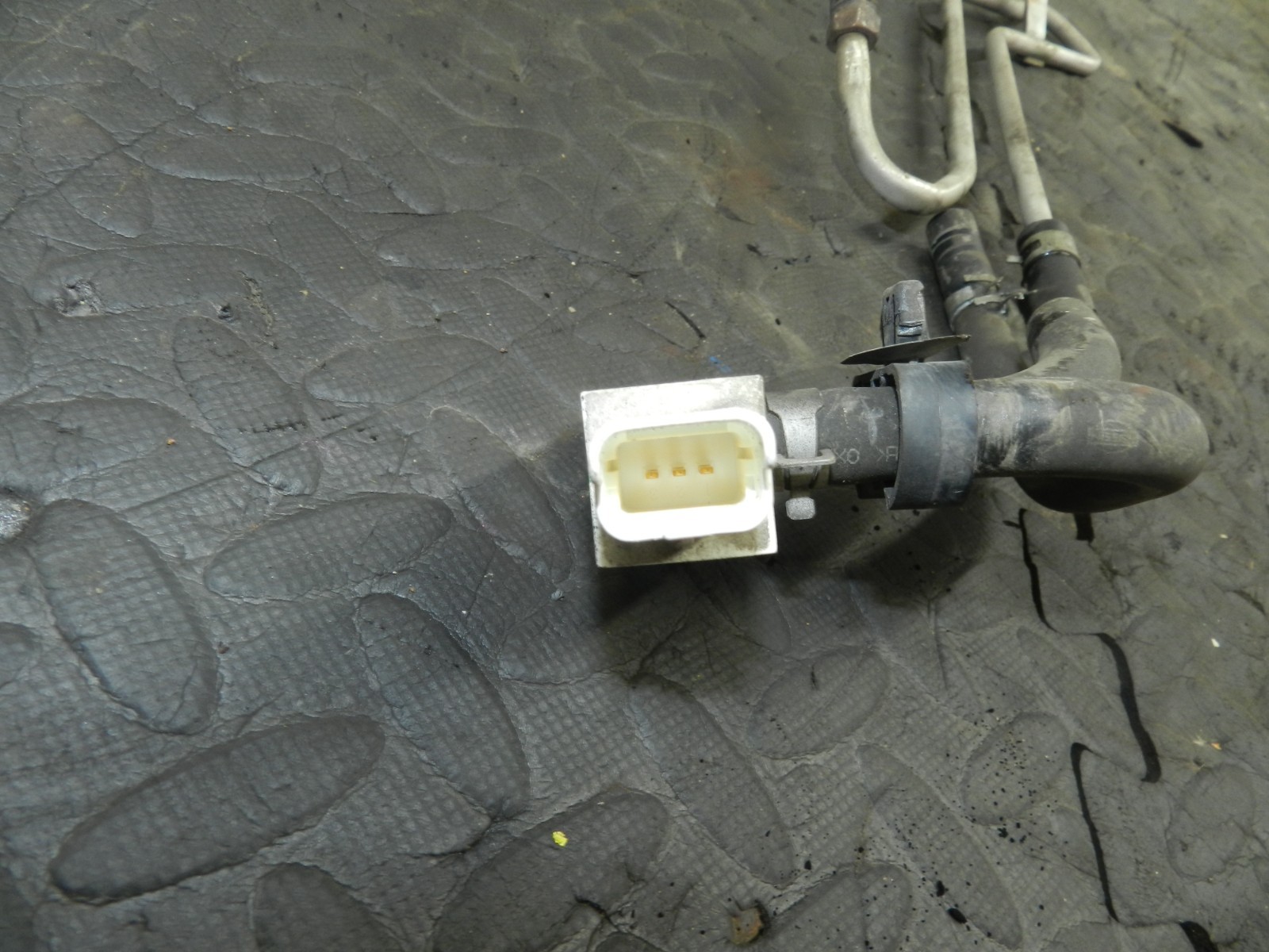 180. 2018 RENAULT KOLEOS MK2. DPF PRESSURE SENSOR + PIPES - Image 3