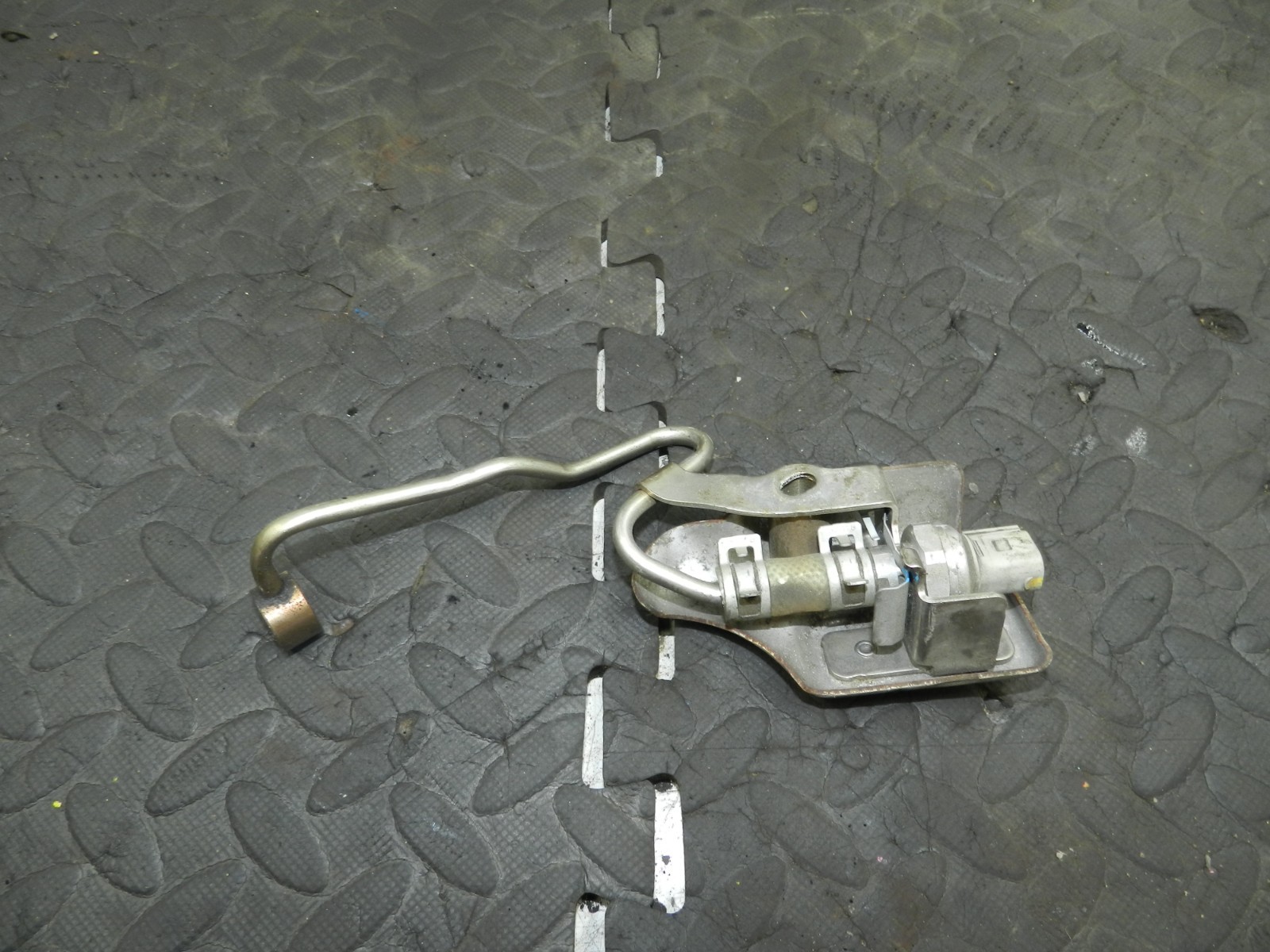 180. 2018 RENAULT KOLEOS MK2. OIL PRESSURE SENSOR - Image 2