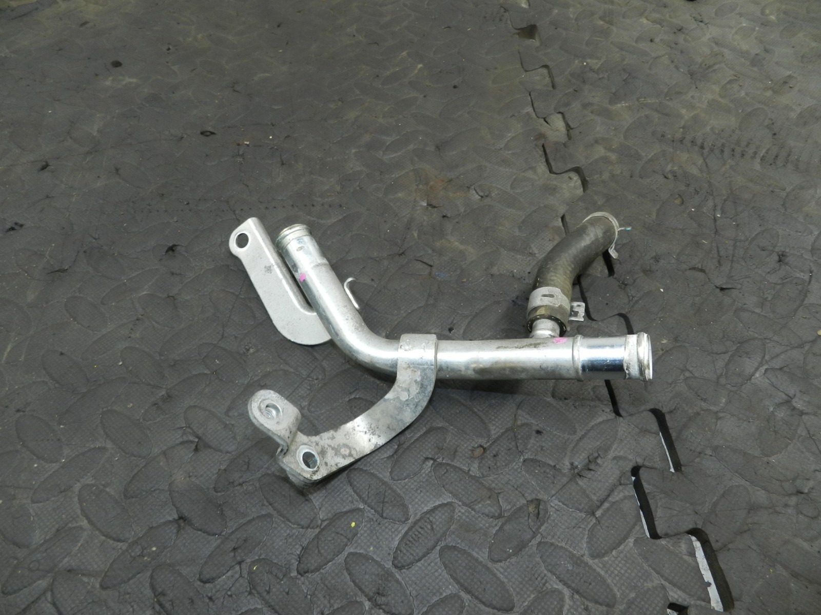 180. 2018 RENAULT KOLEOS MK2. COOLANT PIPE - Image 4