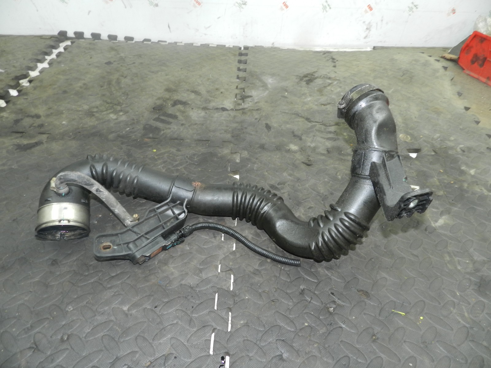 180. 2018 RENAULT KOLEOS MK2. BOOST AIR PIPE INTAKE - Image 2