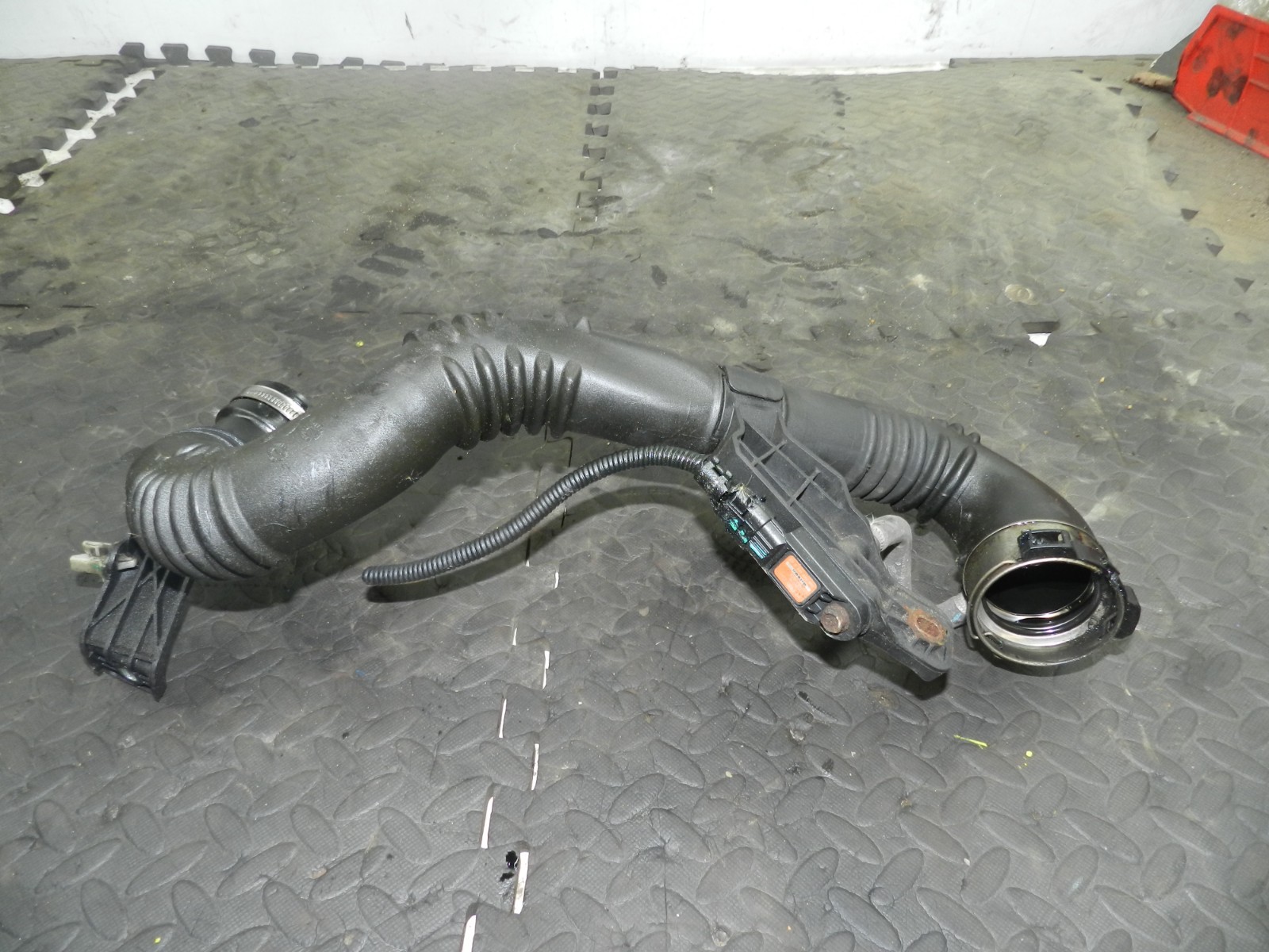 180. 2018 RENAULT KOLEOS MK2. BOOST AIR PIPE INTAKE - Image 3