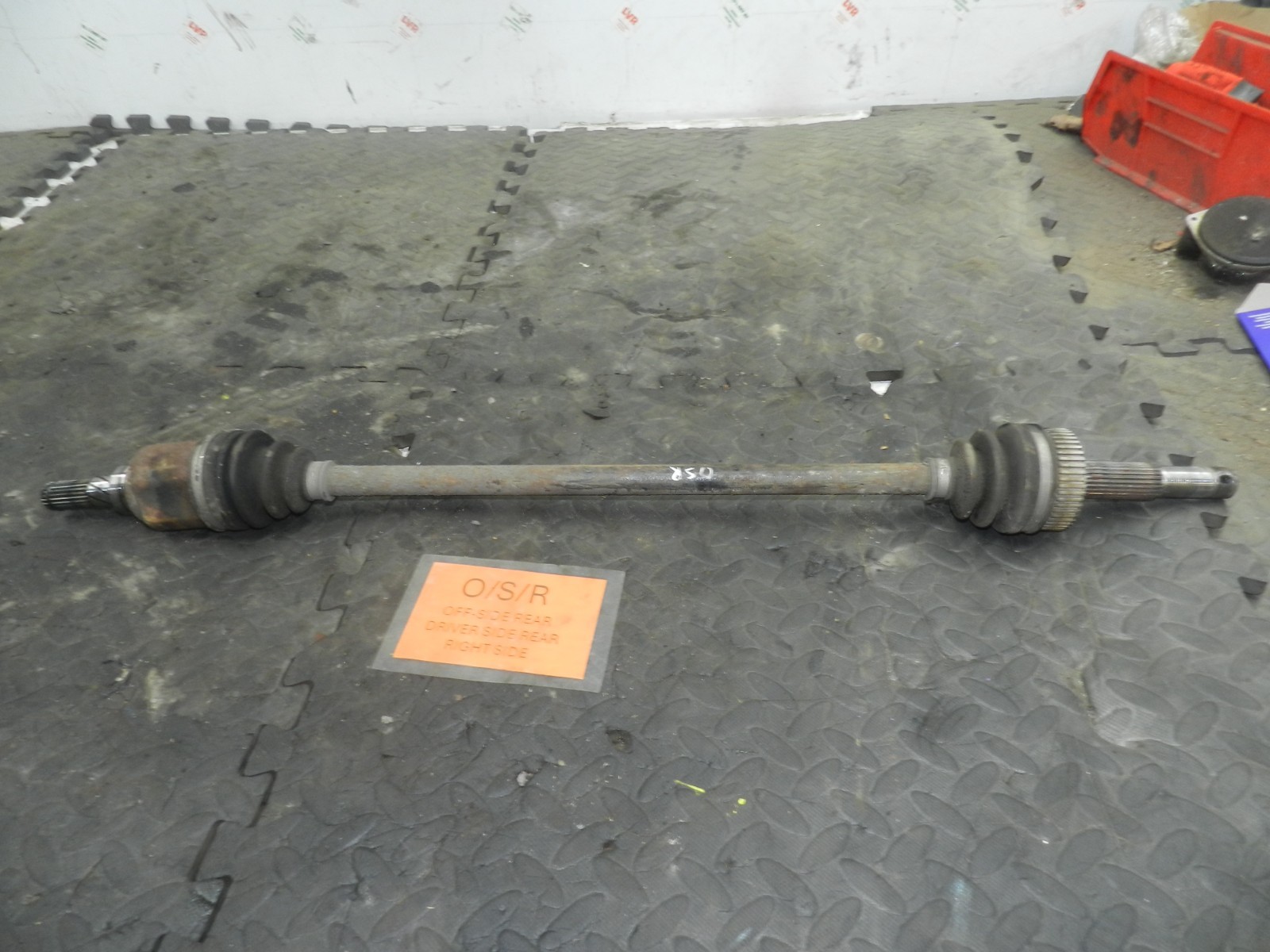 180. 2018 RENAULT KOLEOS MK2. DRIVER SIDE REAR DRIVE SHAFT