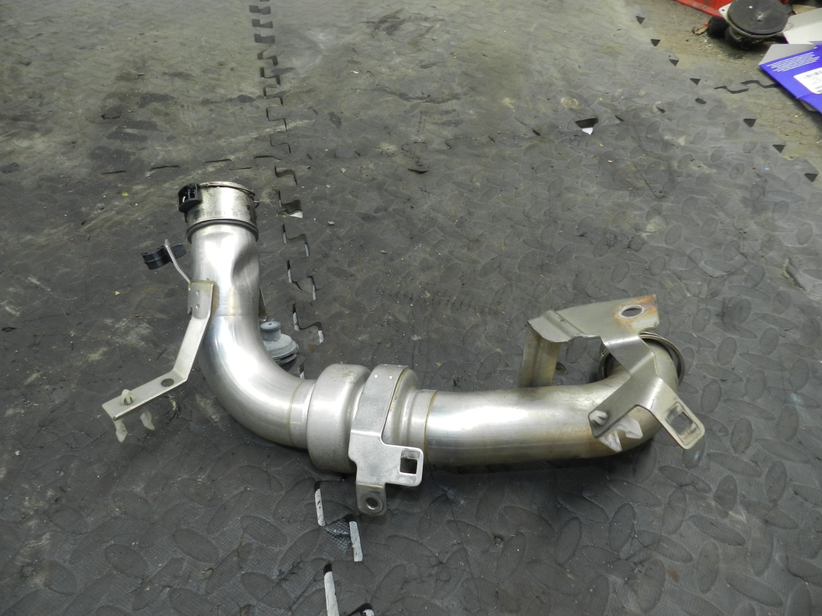 180. 2018 RENAULT KOLEOS MK2. AIR BOOST INTERCOOLER PIPE - Image 2