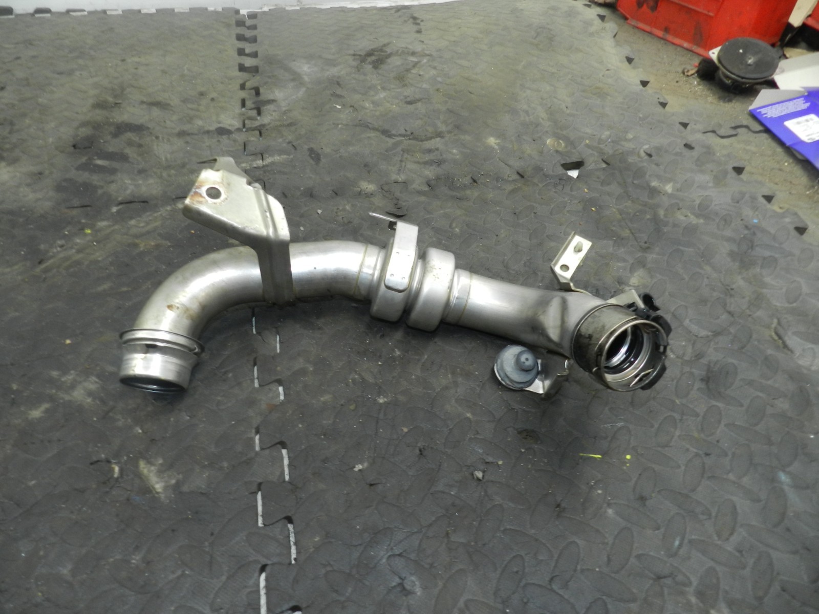 180. 2018 RENAULT KOLEOS MK2. AIR BOOST INTERCOOLER PIPE - Image 3