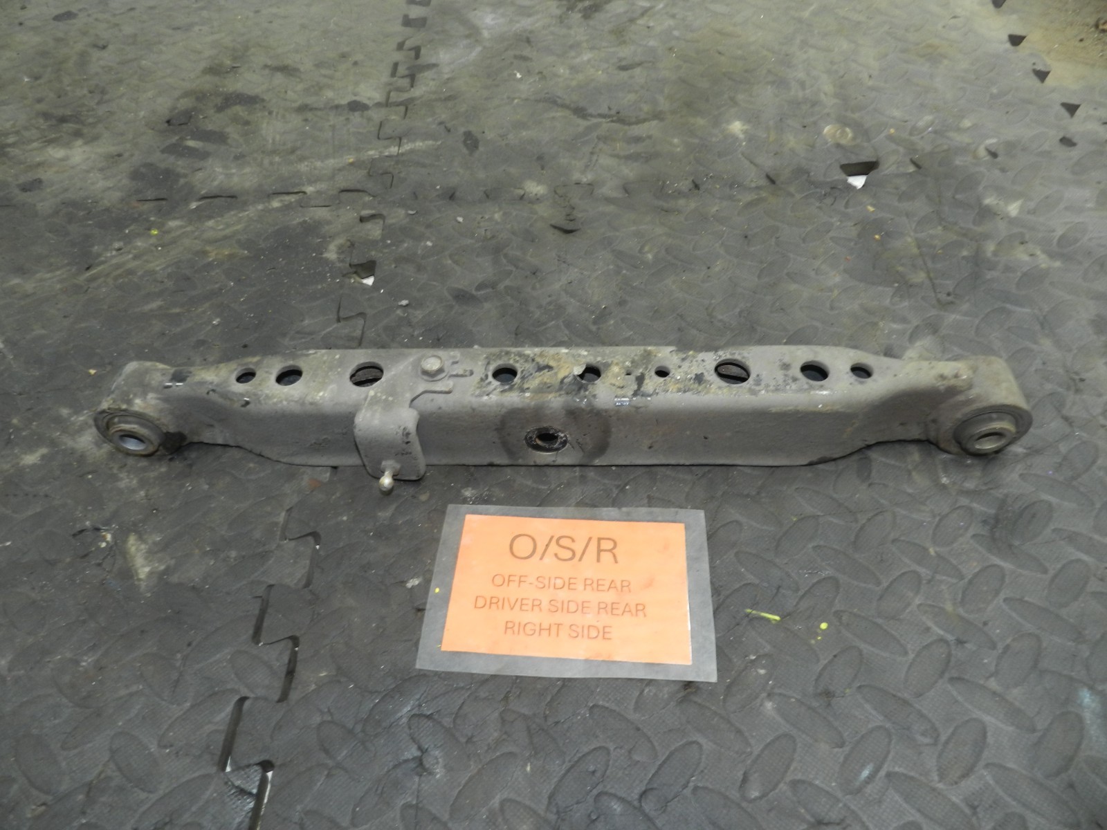 180. 2018 RENAULT KOLEOS MK2. DRIVER SIDE REAR LOWER SUSPENSION ARM