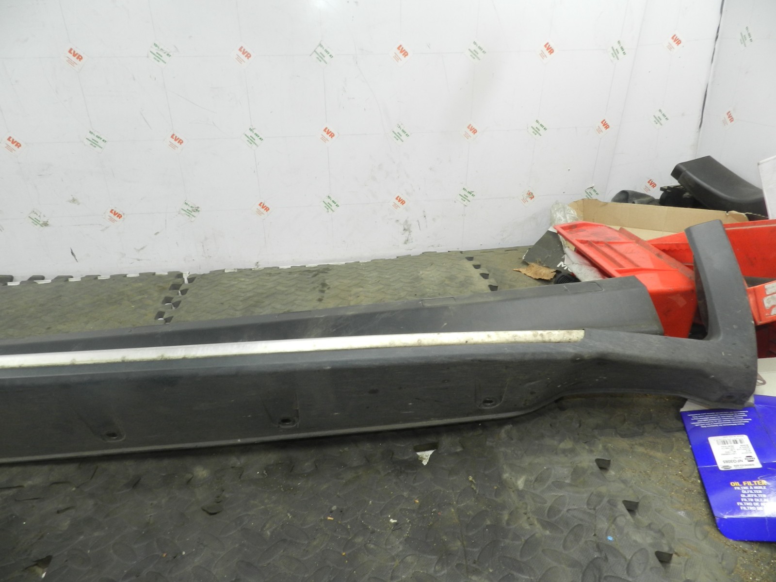 180. 2018 RENAULT KOLEOS MK2. DRIVER SIDE SKIRT STEP TRIM - Image 7