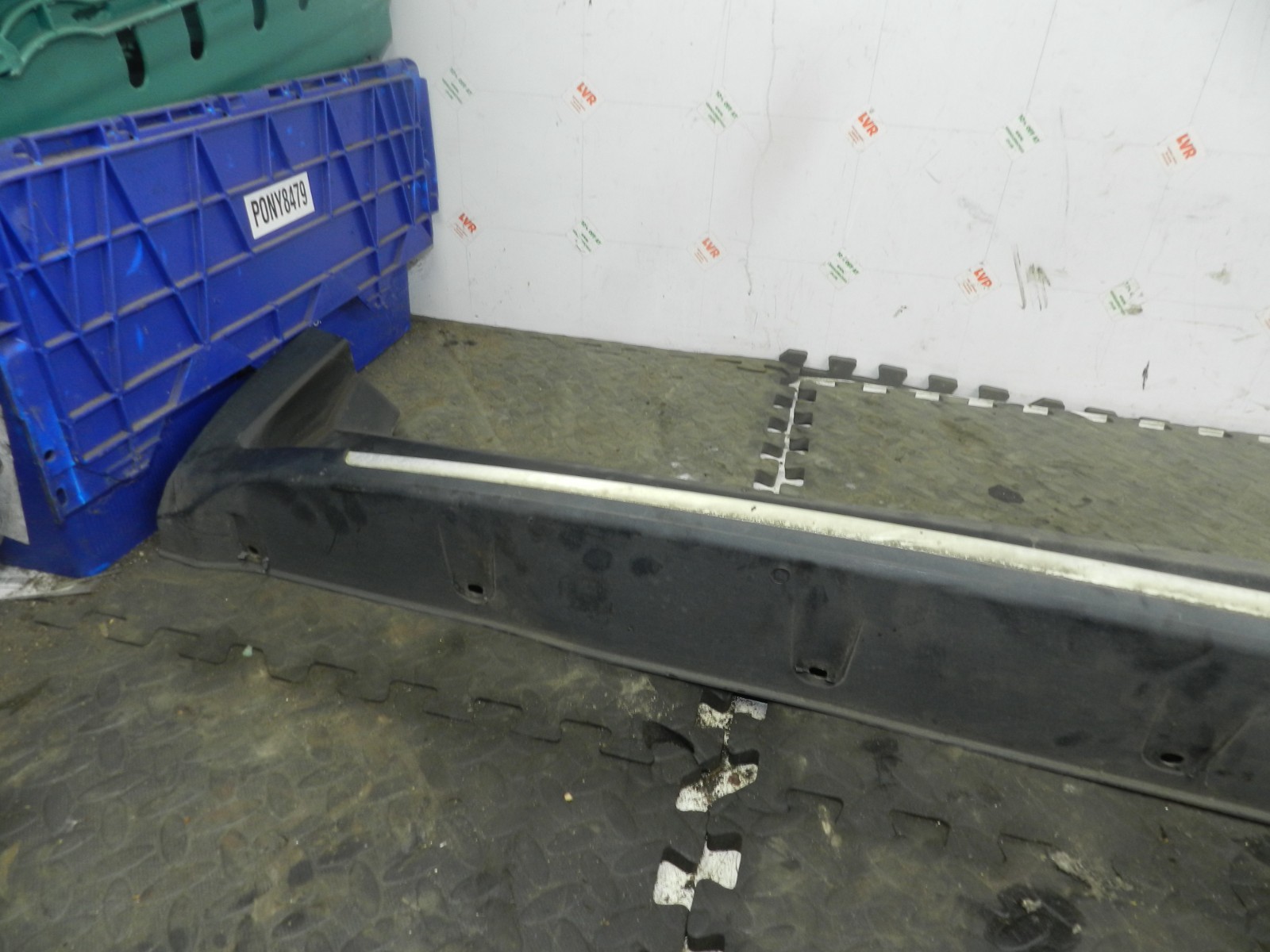 180. 2018 RENAULT KOLEOS MK2. DRIVER SIDE SKIRT STEP TRIM - Image 8