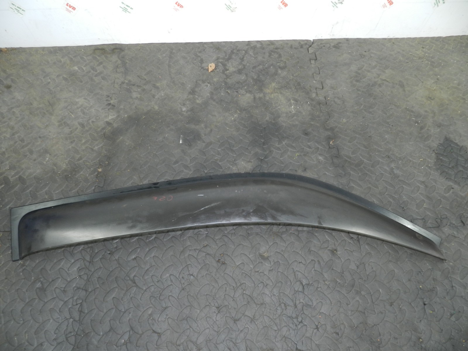 162. 1996 HONDA SMX. DRIVER SIDE FRONT WIND DEFLECTOR - Image 2