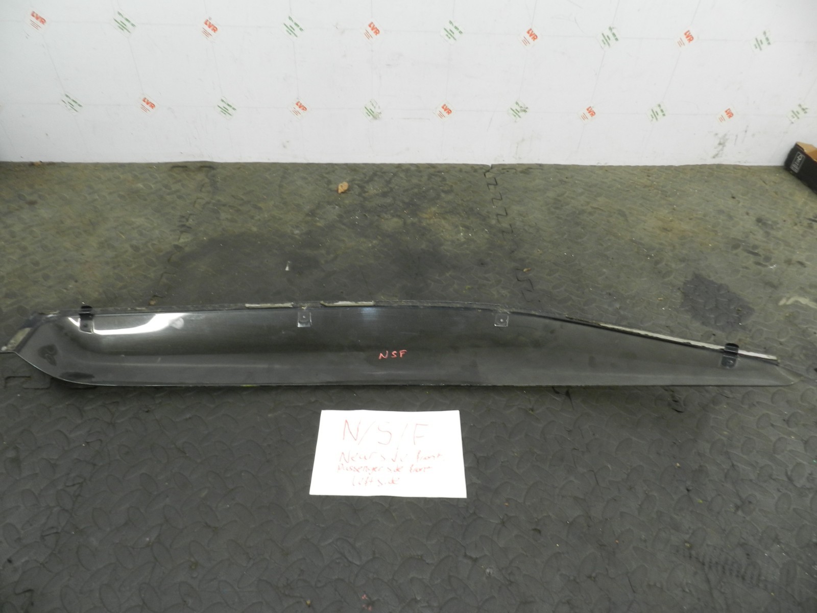162. 1996 HONDA SMX. PASSENGER SIDE FRONT WIND DEFLECTOR