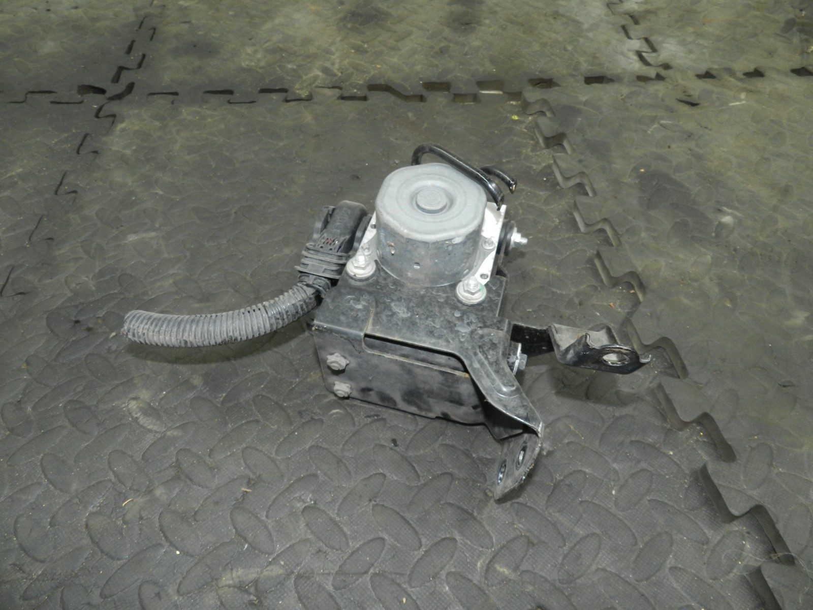 180. 2018 RENAULT KOLEOS MK2. ABS PUMP MODULE - Image 5