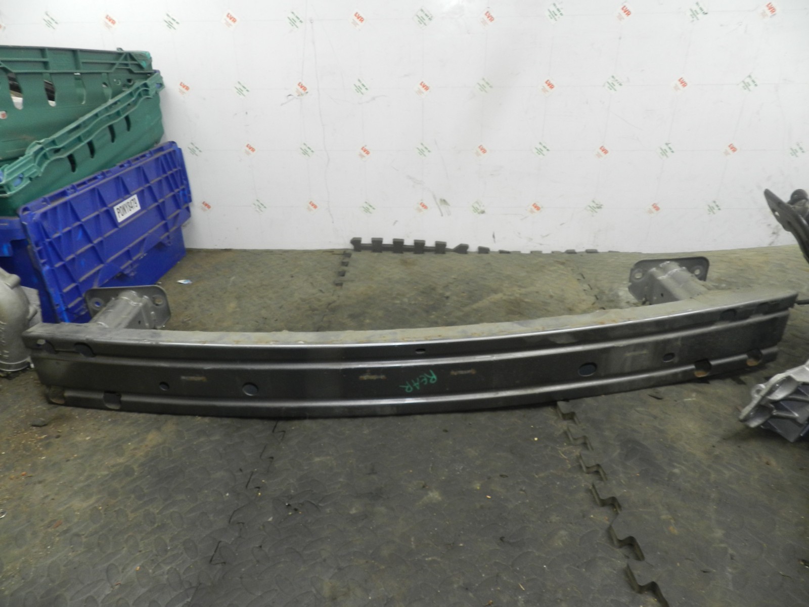 180. 2018 RENAULT KOLEOS MK2. REAR BUMPER SUPPORT MOUNT FRAME REINFORCEMENT