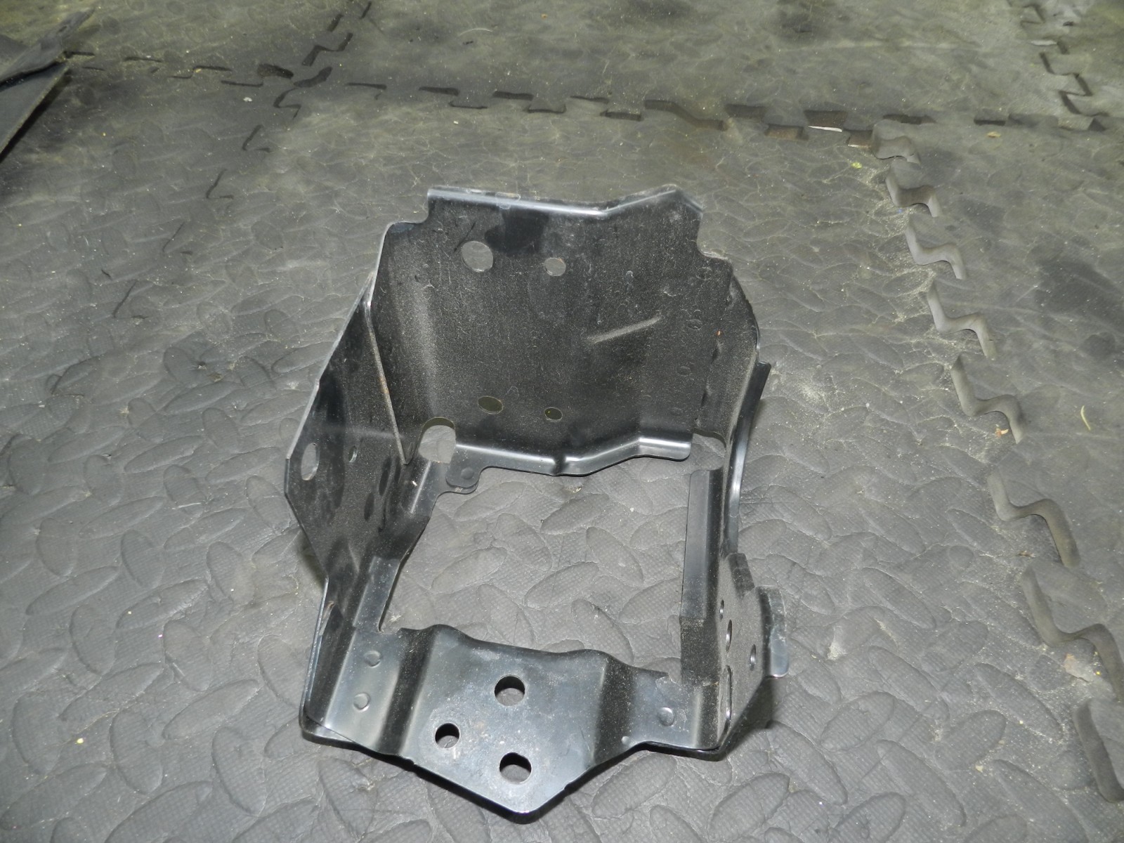 180. 2018 RENAULT KOLEOS MK2. MOUNT FRAME - Image 5