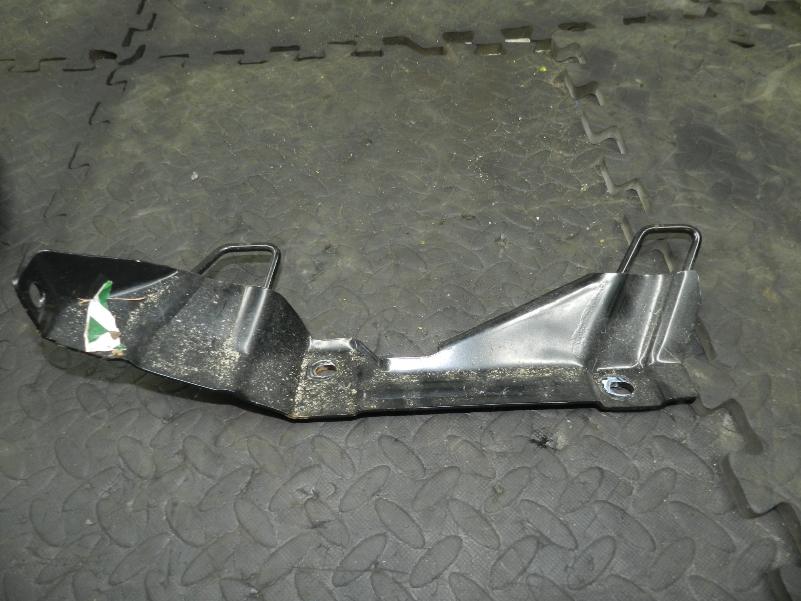 180. 2018 RENAULT KOLEOS MK2. PASSENGER SIDE REAR ISO FIX MOUNT - Image 2