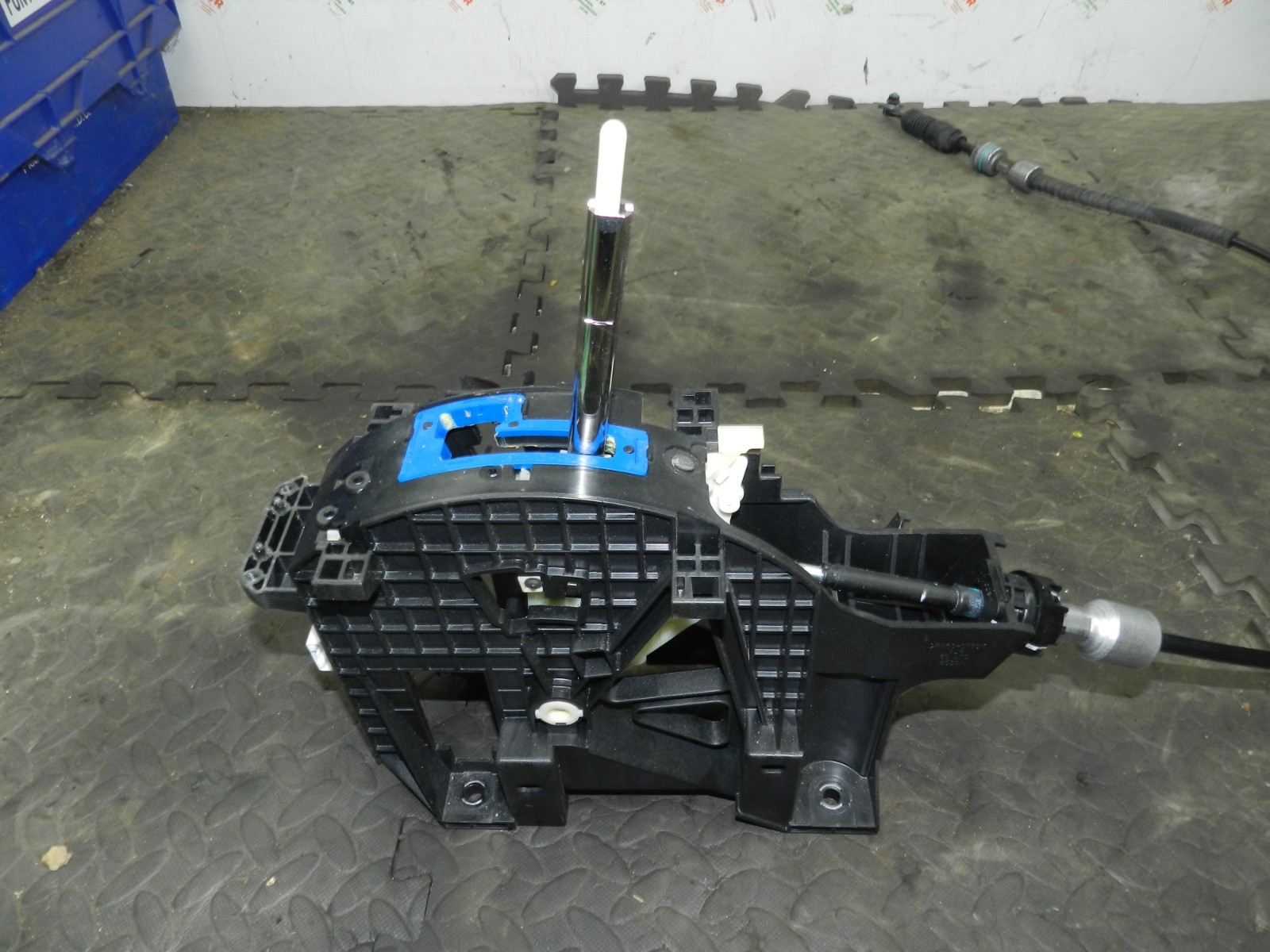 180. 2018 RENAULT KOLEOS MK2. AUTOMATIC GEAR SELECTOR + LINKAGE - Image 2