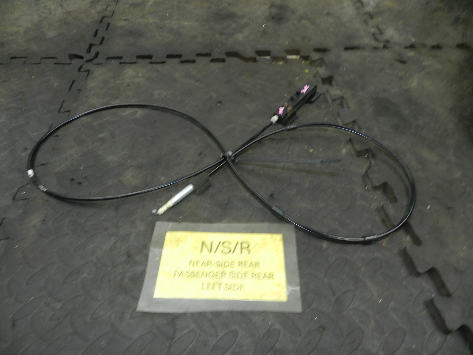 180. 2018 RENAULT KOLEOS MK2. PASSENGER SIDE REAR SEAT RELEASE CABLE