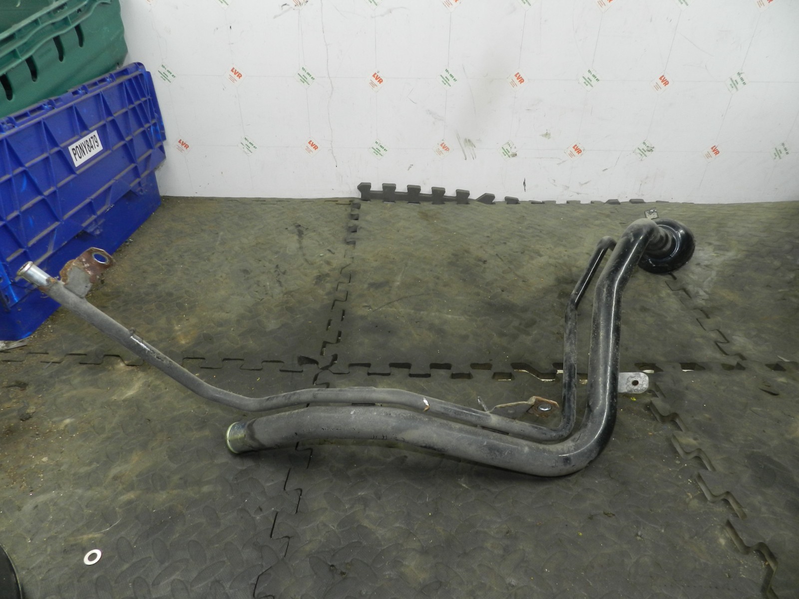 180. 2018 RENAULT KOLEOS MK2. DIESEL TANK FUEL FILL UP PIPE - Image 2
