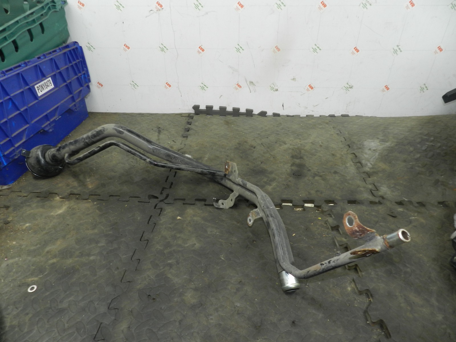 180. 2018 RENAULT KOLEOS MK2. DIESEL TANK FUEL FILL UP PIPE - Image 3