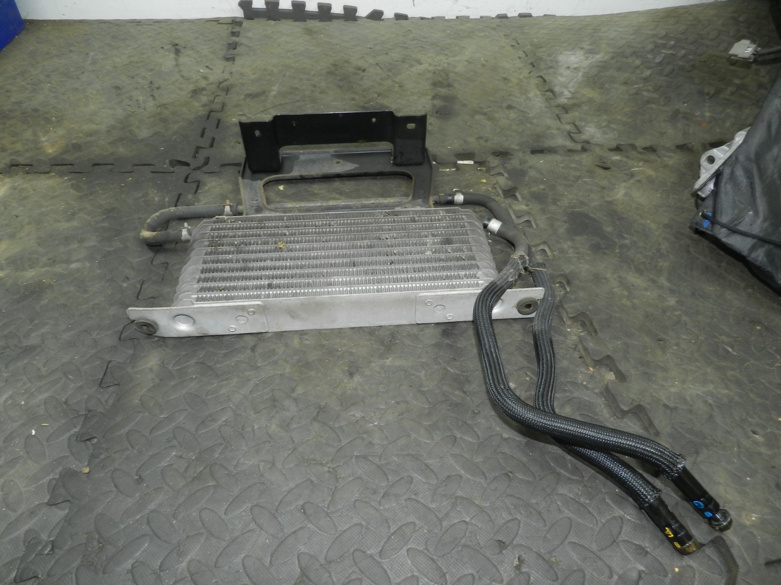 180. 2018 RENAULT KOLEOS MK2. GEAR BOX OIL COOLER + PIPES