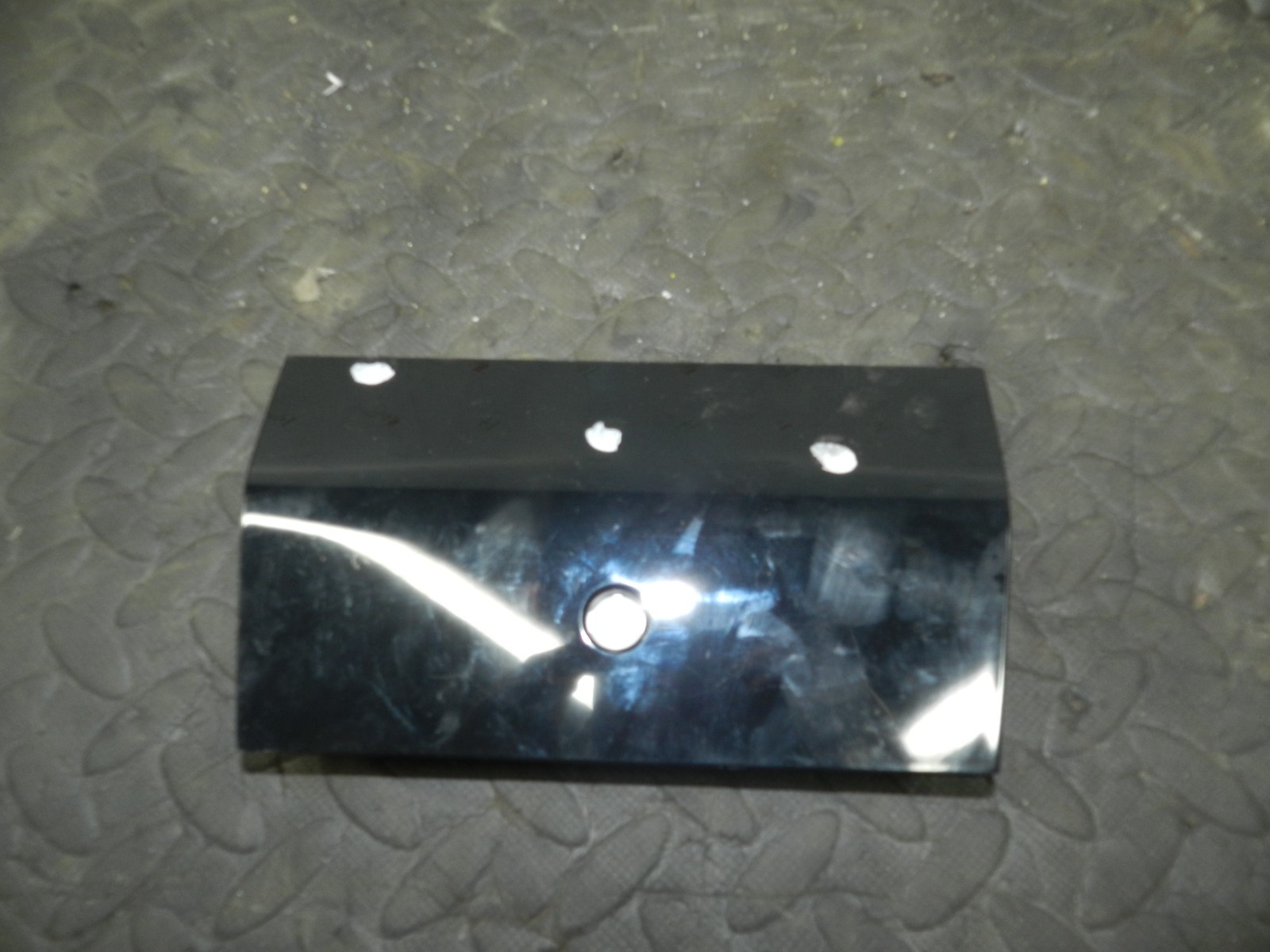 180. 2018 RENAULT KOLEOS MK2. 68470-9430R DASH BOARD TRIM COVER RADIO LED