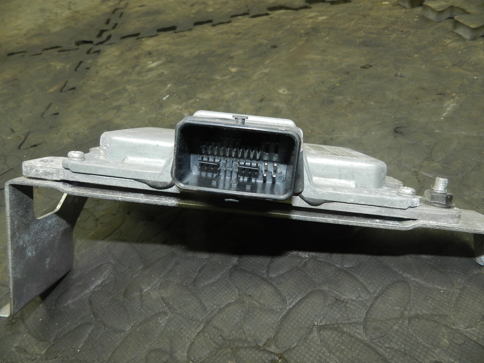 180. 2018 RENAULT KOLEOS MK2. 310321313R AUTOMATIC GEAR BOX CONTROL MODULE - Image 5
