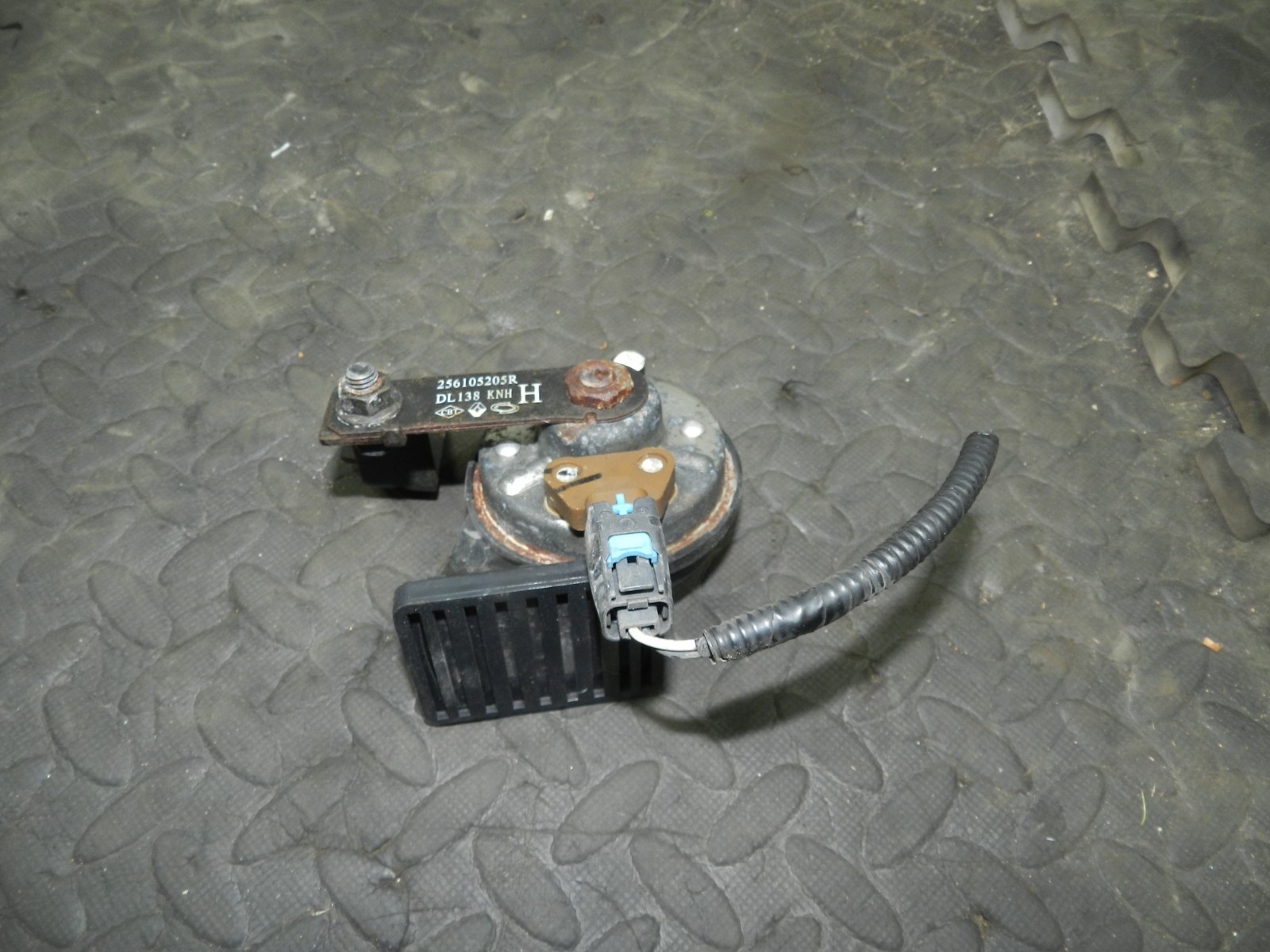 180. 2018 RENAULT KOLEOS MK2. HORN - Image 3