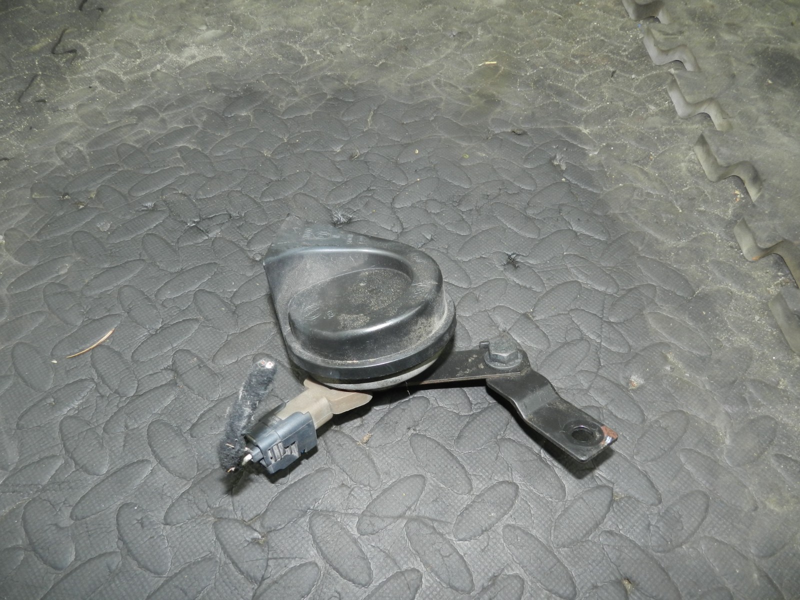 180. 2018 RENAULT KOLEOS MK2. HORN