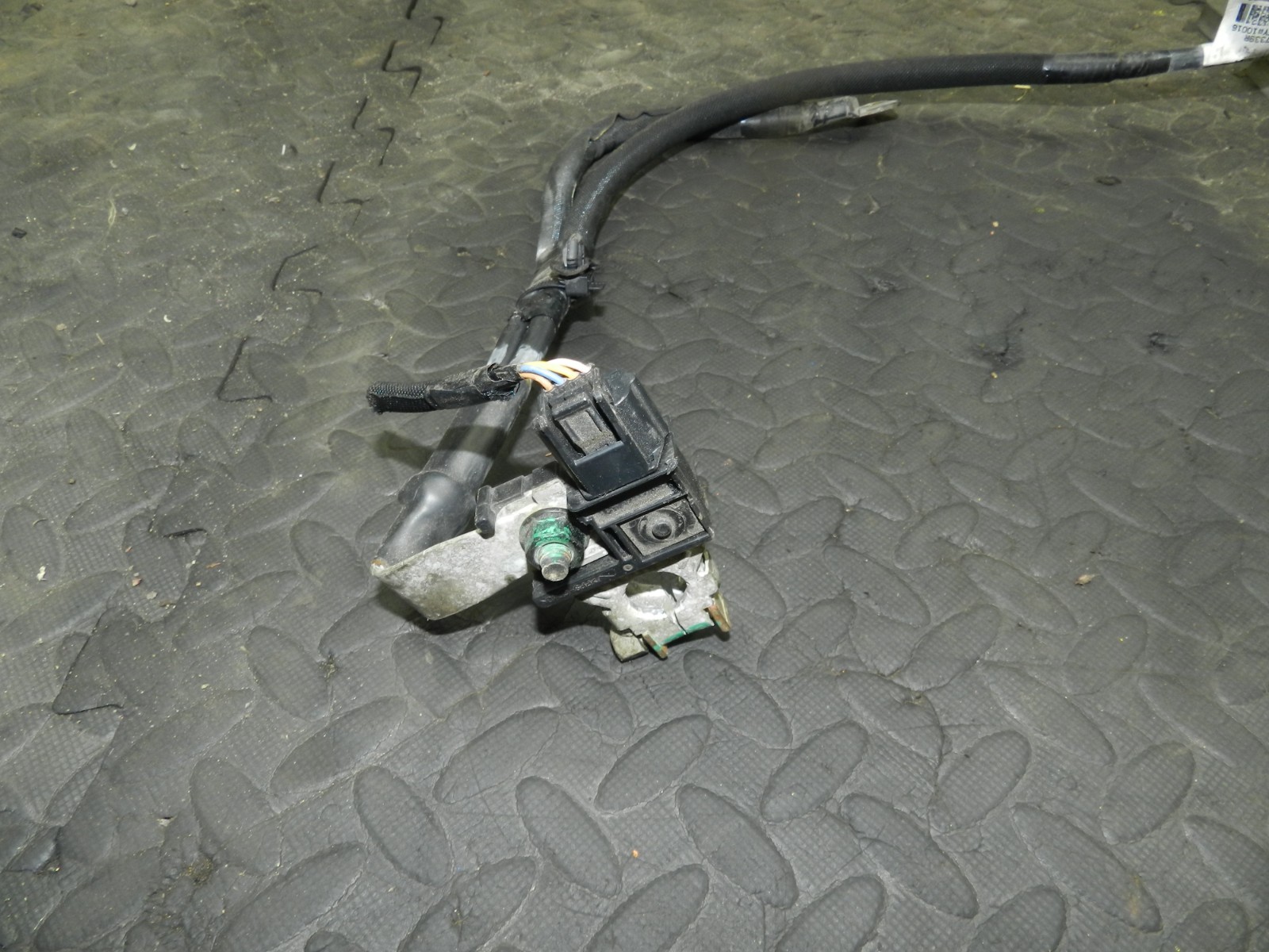 180. 2018 RENAULT KOLEOS MK2. EARTH NEGATIVE TERMINAL + CABLES - Image 4