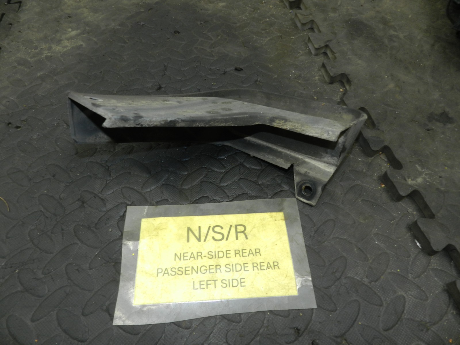 180. 2018 RENAULT KOLEOS MK2. PASSENGER SIDE REAR MUD FLAP GUARD