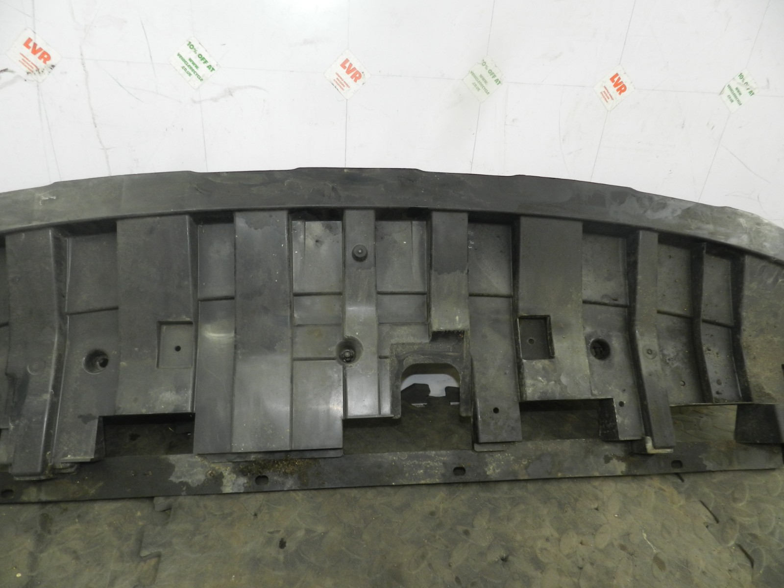 180. 2018 RENAULT KOLEOS MK2. FRONT BUMPER UNDER CAR PANEL - Image 3