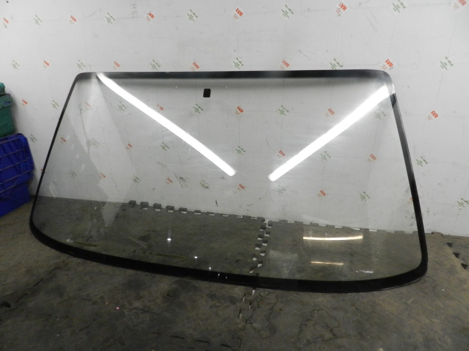 181. RENAULT 5 R5 NOT RS TURBO. FRONT WIND SCREEN GLASS - Image 4