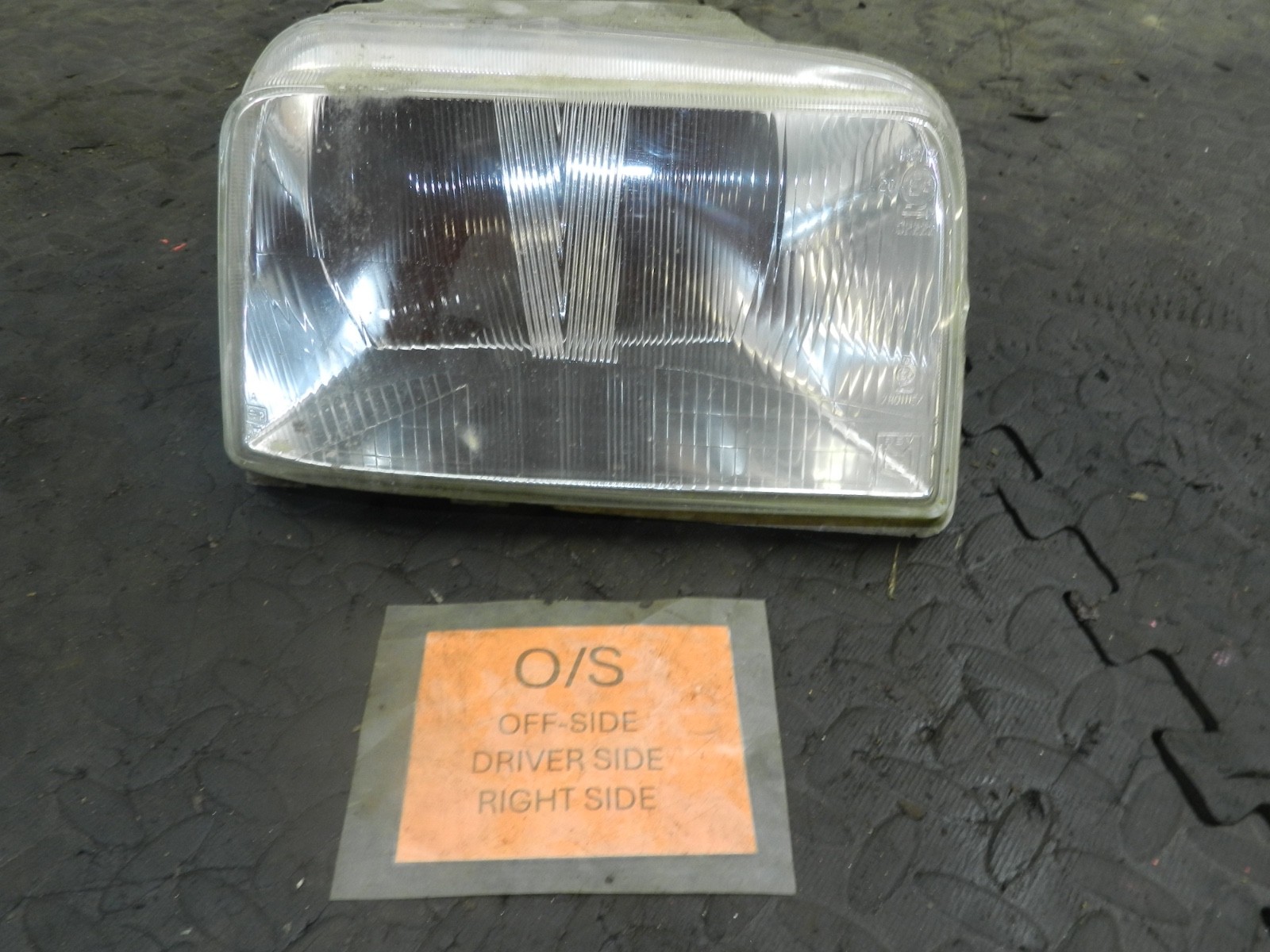 181. RENAULT 5 R5 NOT RS TURBO. DRIVER SIDE HEAD LIGHT