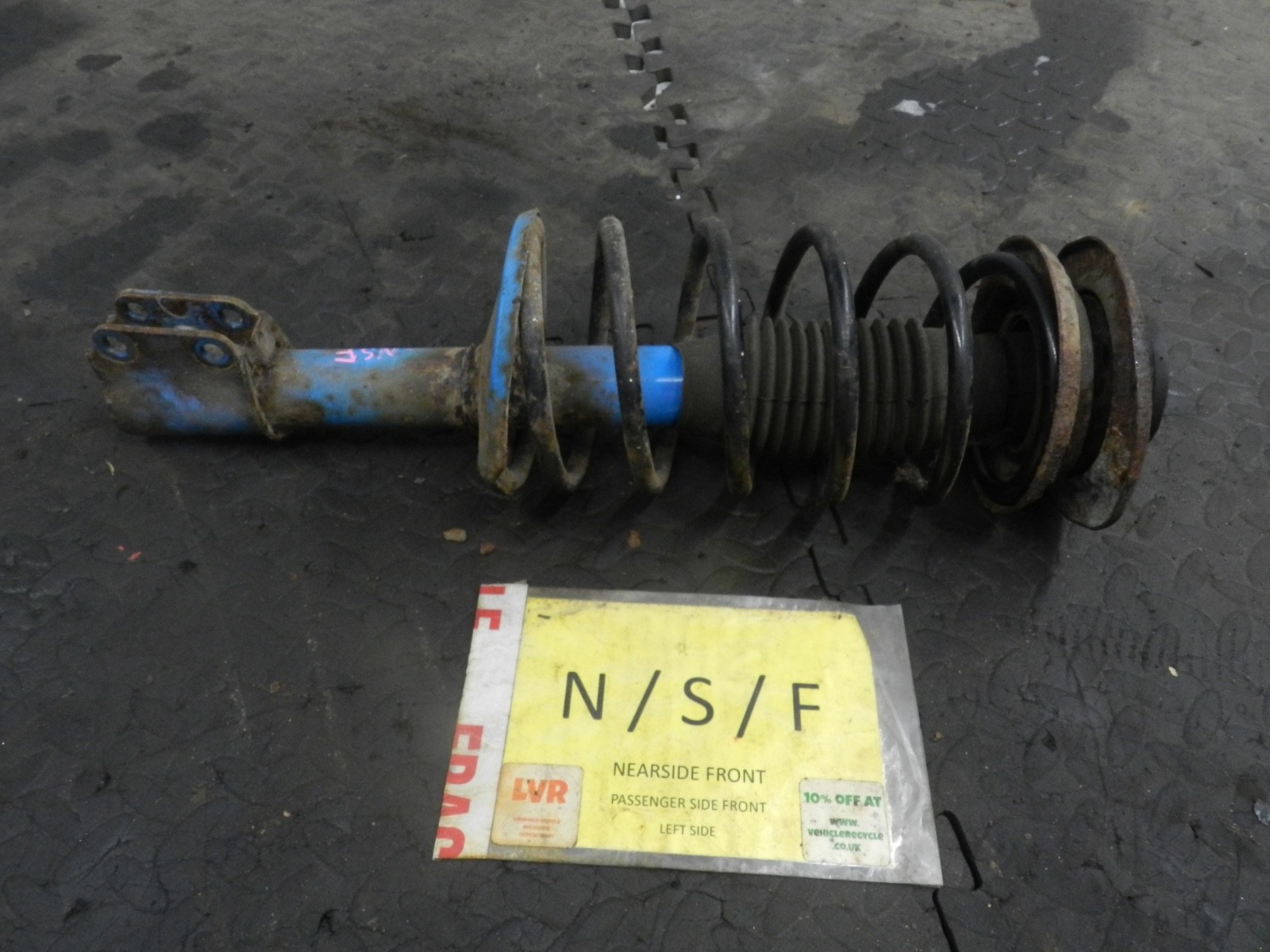 181. RENAULT 5 R5 NOT RS TURBO. PASSENGER SIDE FRONT SUSPENSION UNIT