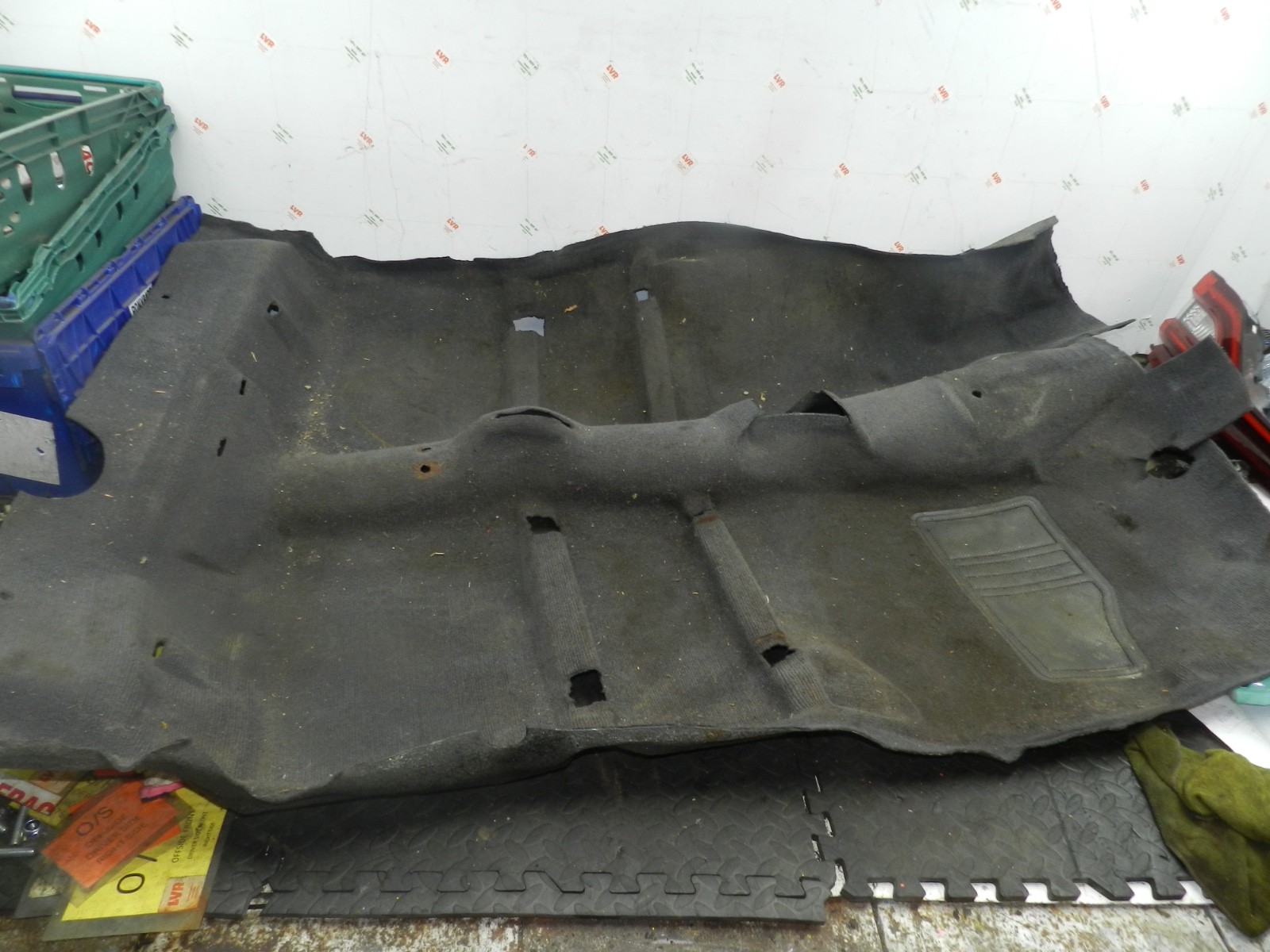 181. RENAULT 5 R5 NOT RS TURBO. INTERIOR CARPET