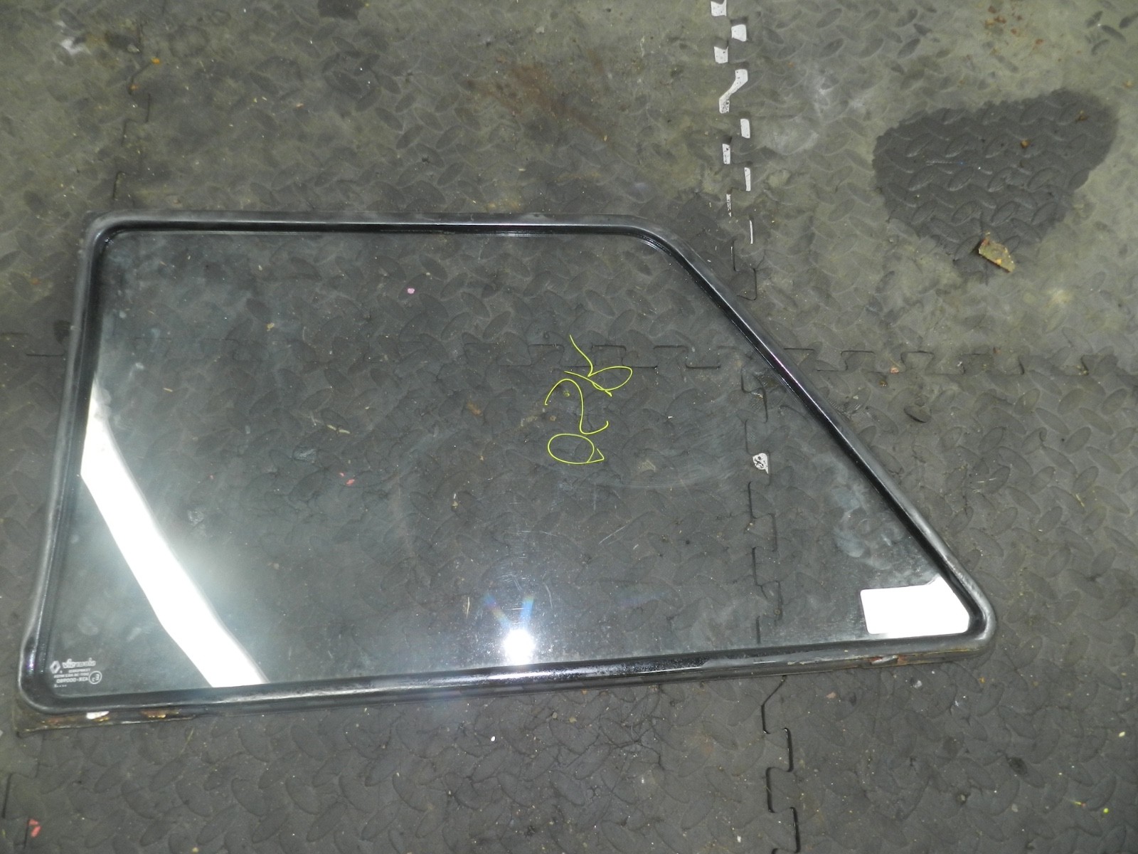 181. RENAULT 5 R5 NOT RS TURBO. DRIVER SIDE REAR QUARTER WINDOW GLASS - Image 4