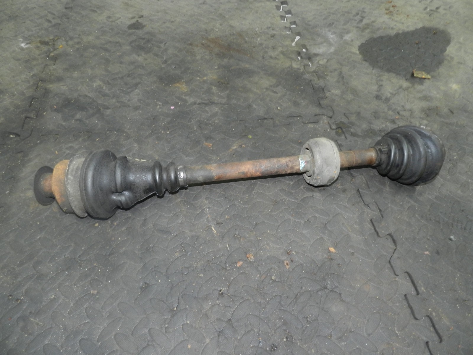 181. RENAULT 5 R5 NOT RS TURBO. DRIVER SIDE DRIVE SHAFT
