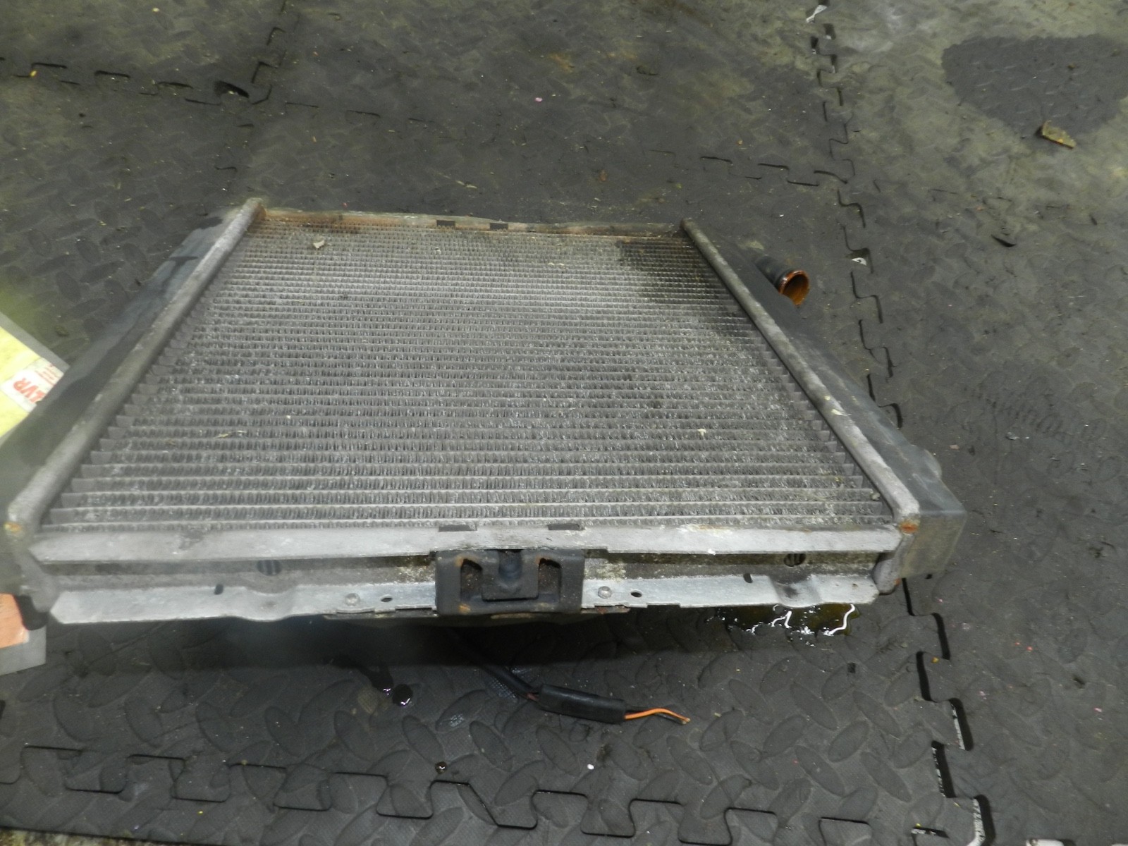 181. RENAULT 5 R5 NOT RS TURBO. COOLANT RADIATOR AND COOLING FAN - Image 3