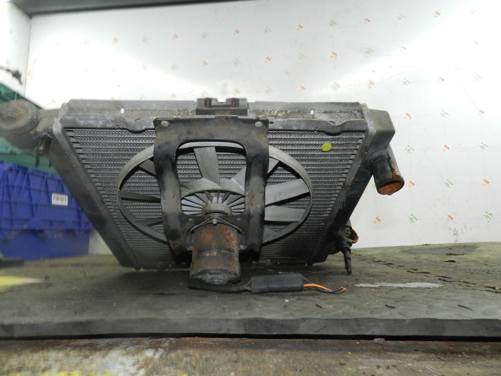 181. RENAULT 5 R5 NOT RS TURBO. COOLANT RADIATOR AND COOLING FAN - Image 4
