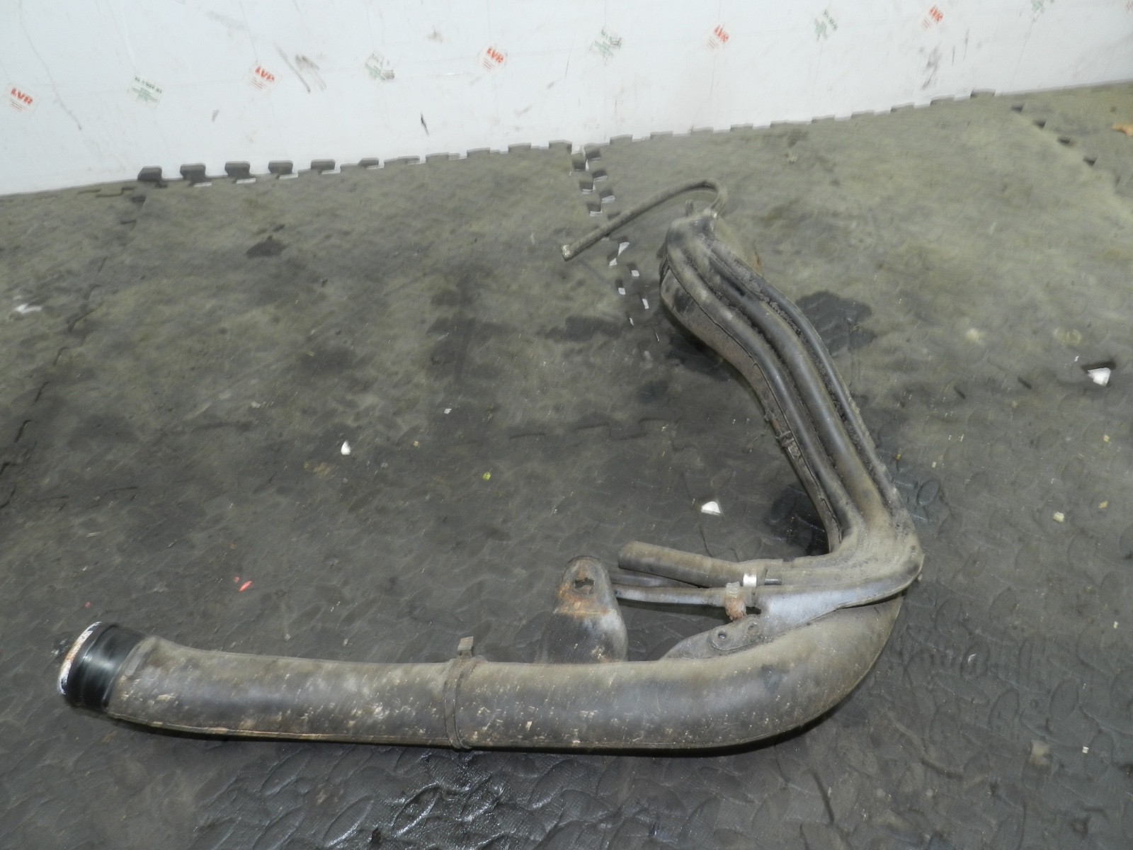 181. RENAULT 5 R5 NOT RS TURBO. PETROL FUEL FILL UP PIPE NO CAP INCLUDED - Image 5