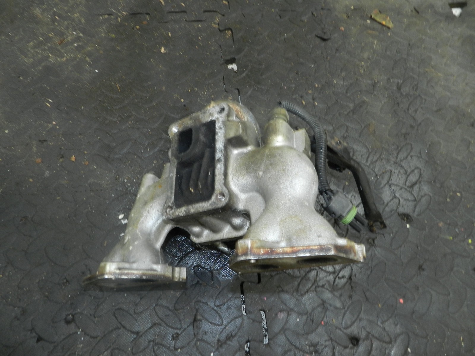 181. RENAULT 5 R5 NOT RS TURBO. INLET AIR MANIFOLD
