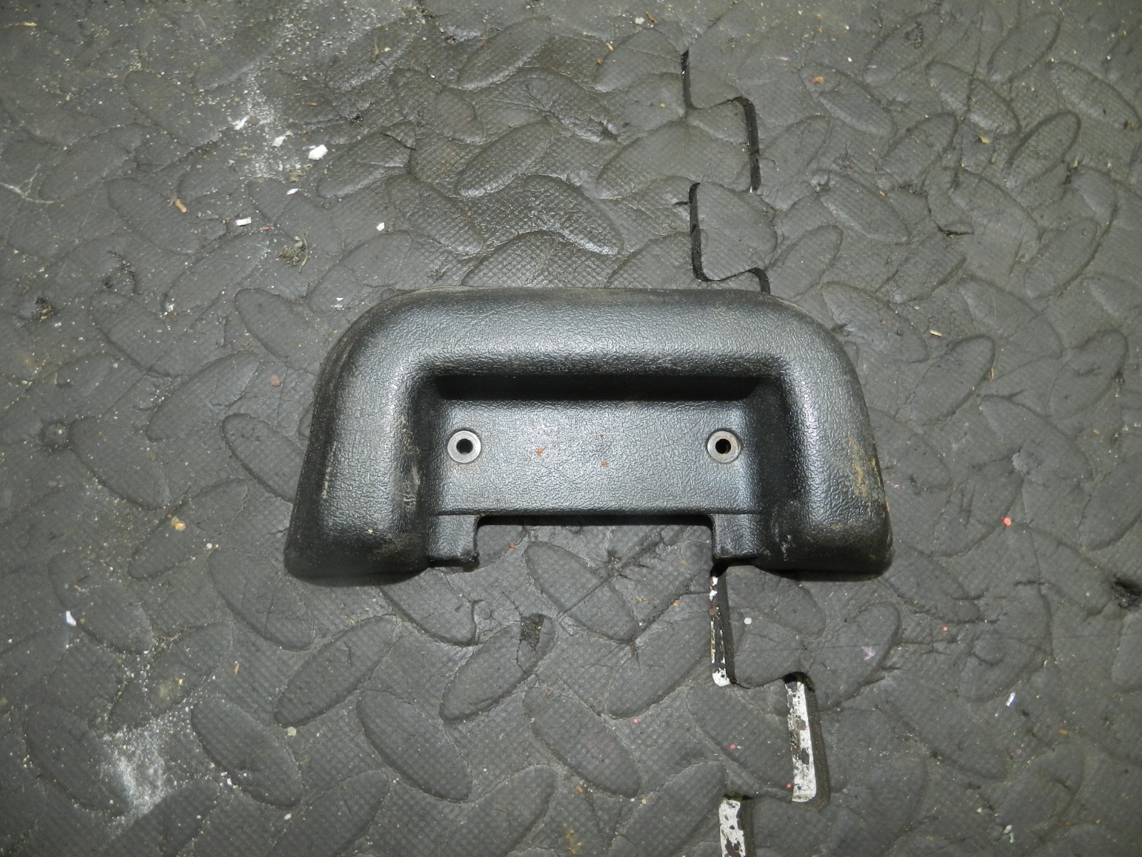 181. RENAULT 5 R5 NOT RS TURBO. SUNROOF HANDLE TRIM
